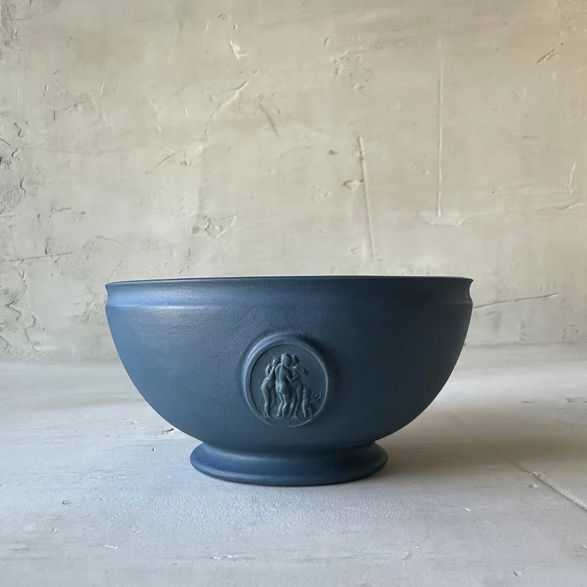BLUEGRACESBOWL.jpg