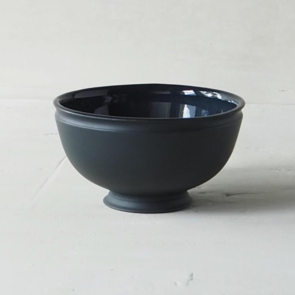 SMBLACKBOWL1.jpg