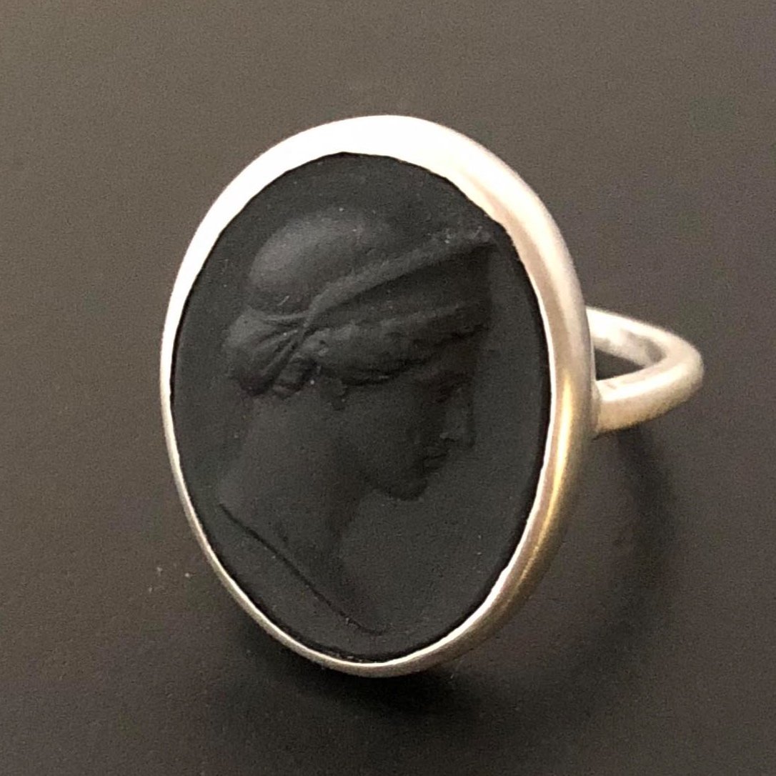 Antique Victorian Ring Blackamoor Cameo Agate 18k Gold Diamonds French –  Brenda Ginsberg Antique Jewelry