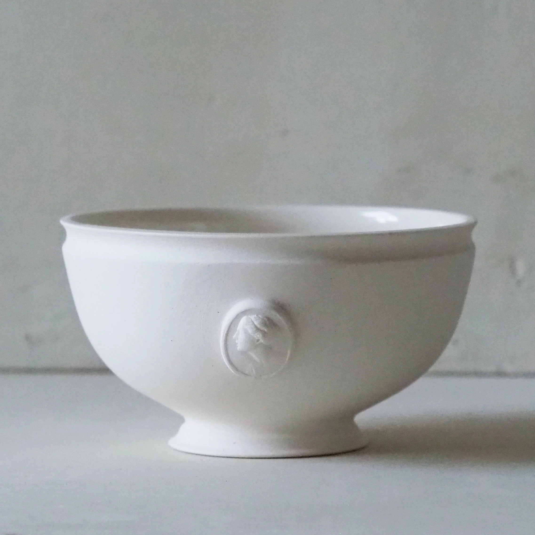 Aphrodite Cameo Bowl (PRE-ORDER)