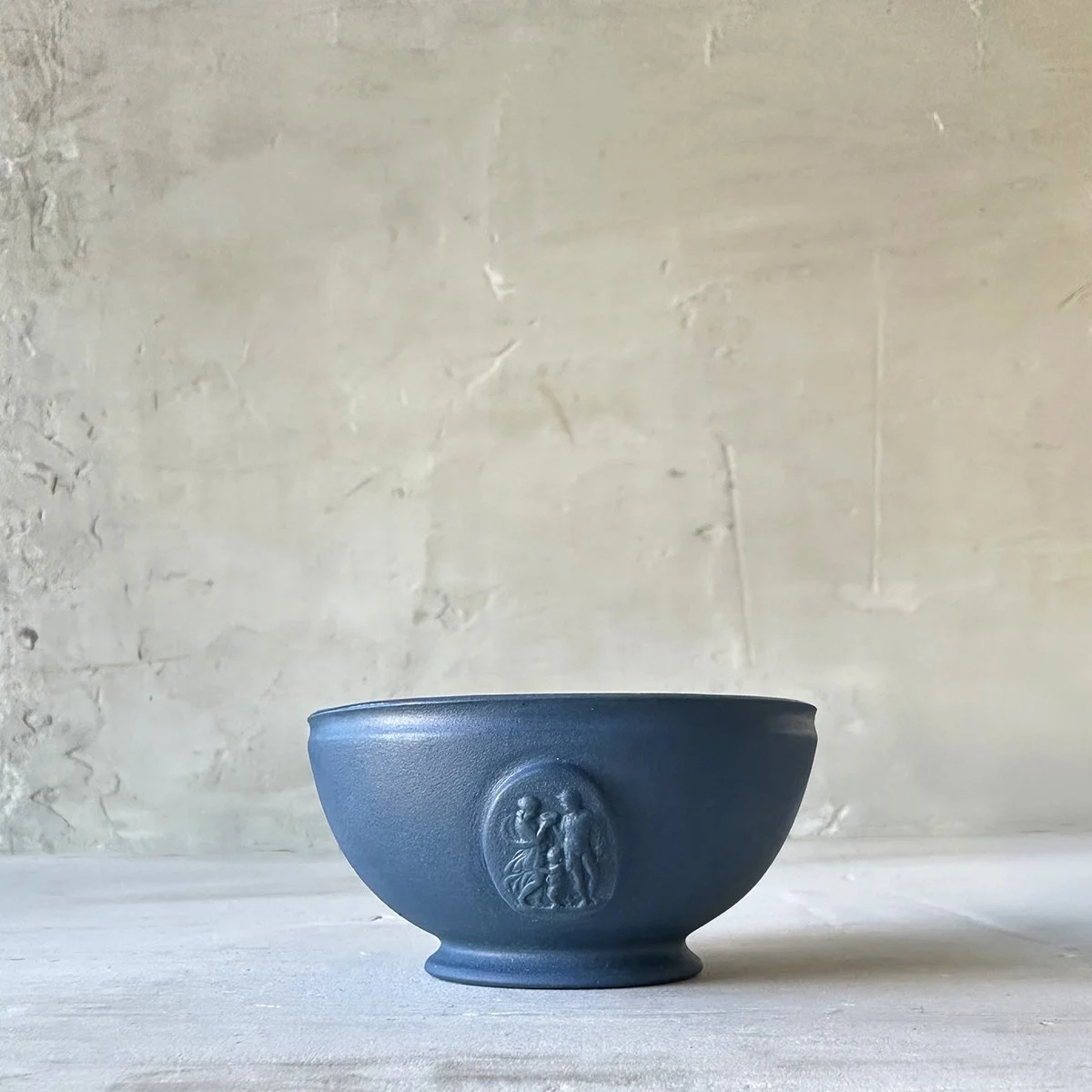 BLUEFAMBOWL.jpg