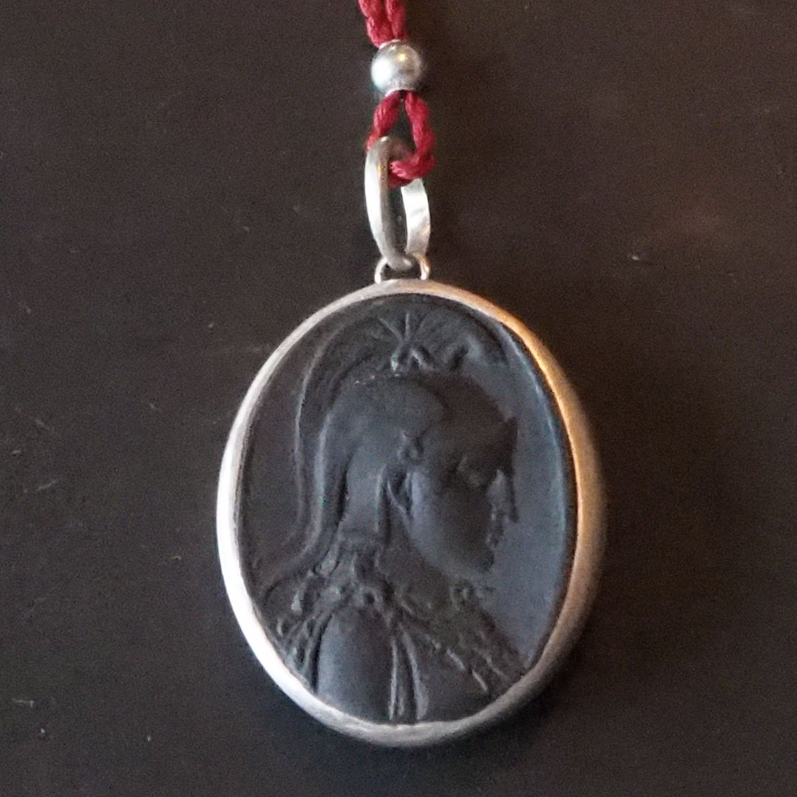 athenaonyxpendant.jpg