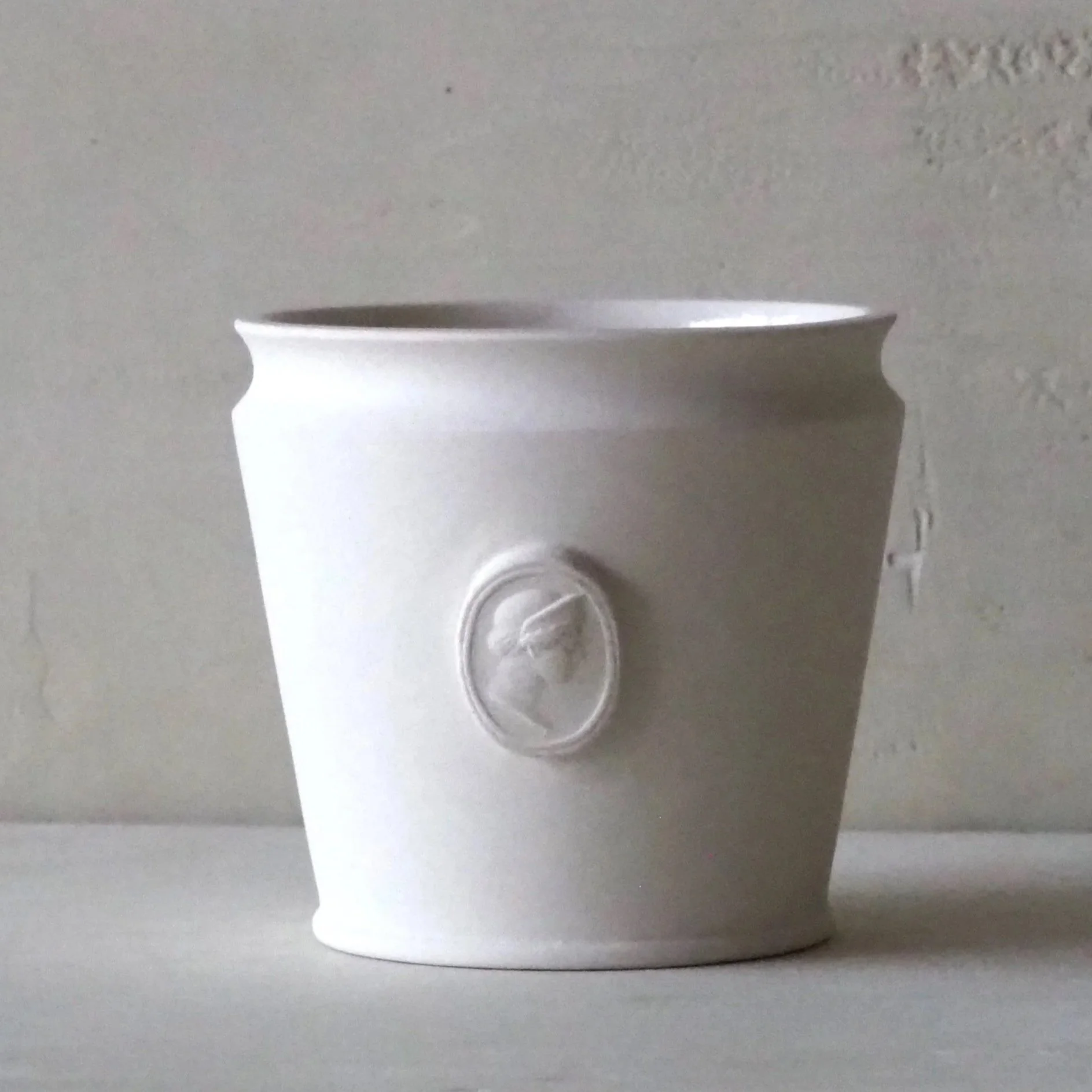 Diana Cameo Small Tapered Cup (PRE-ORDER)