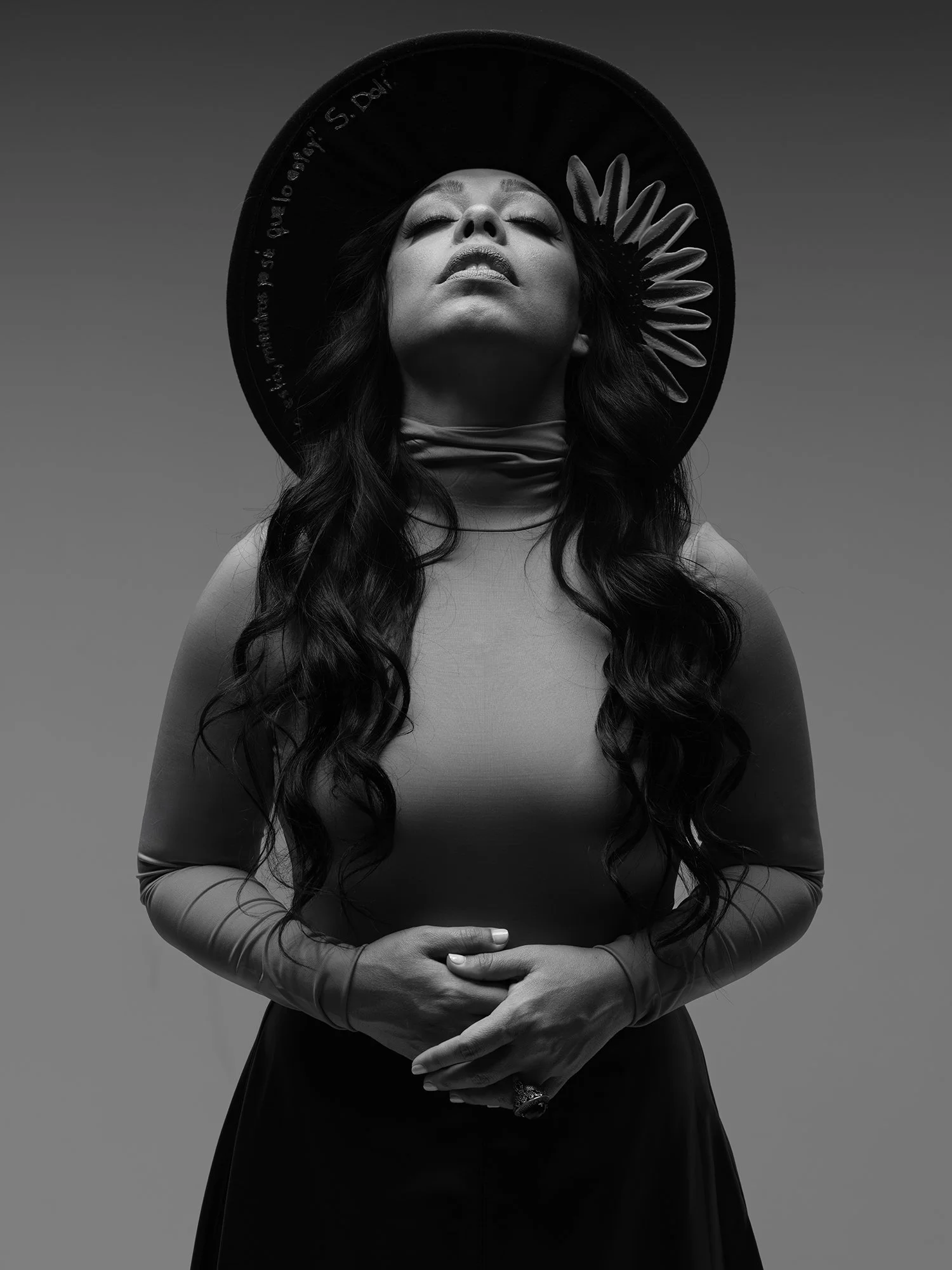 JJPerez_Portrait_HannahII.jpg
