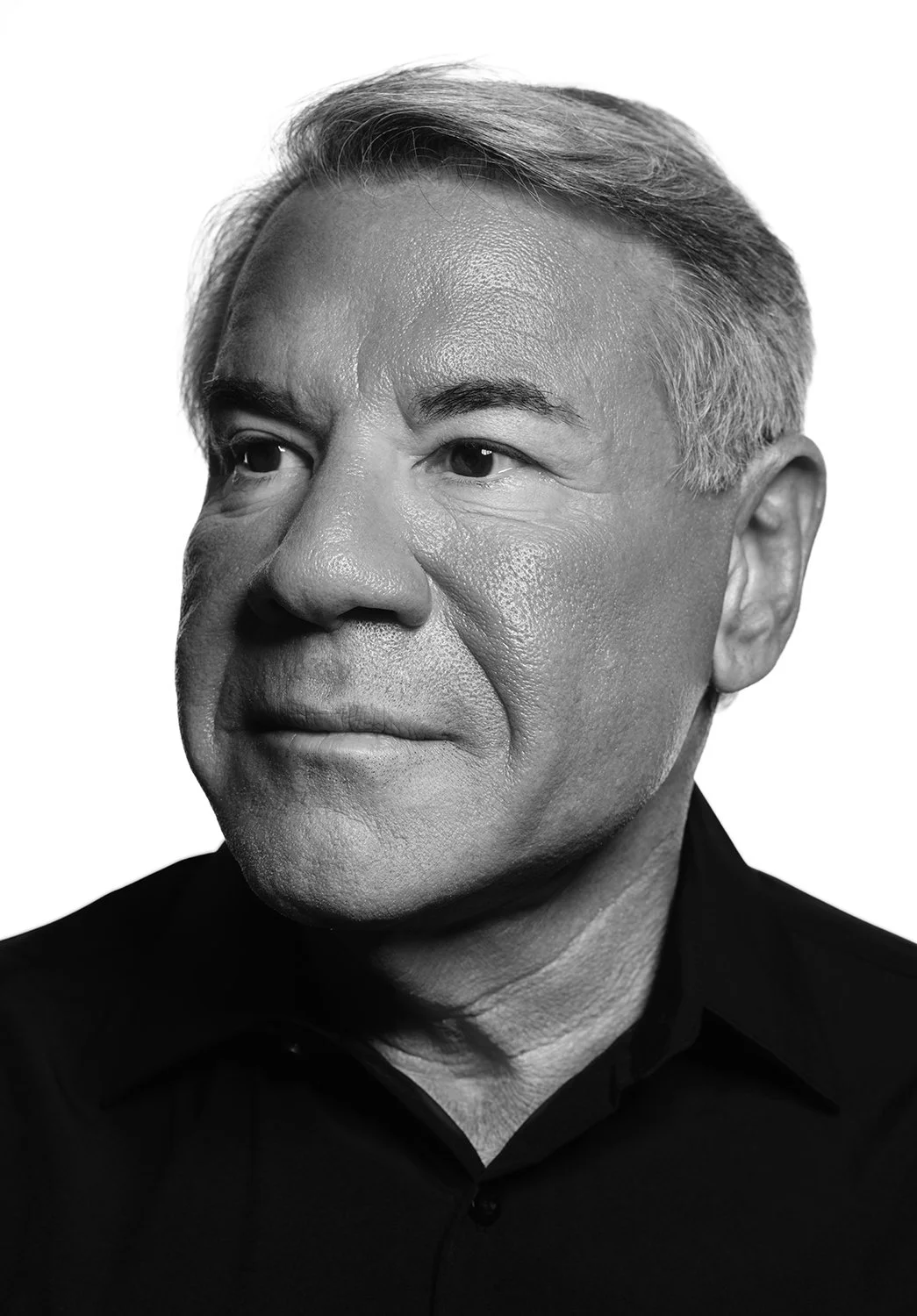 JJPerez_Portrait_DrLeonard.jpg