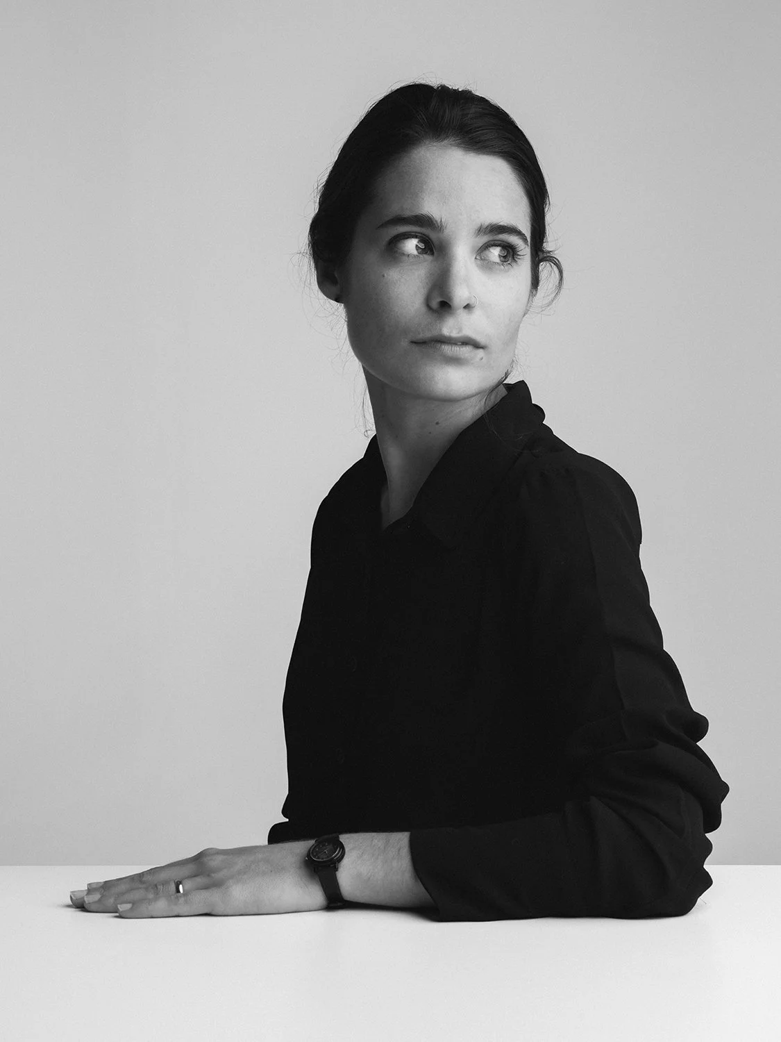 JJPerez_Portrait_LunaIIII.jpg