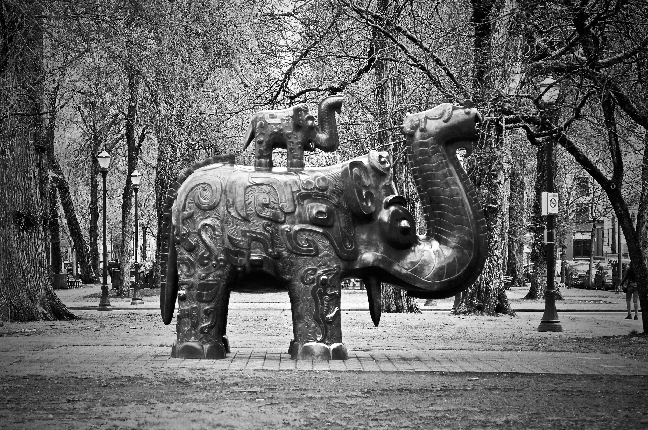 B/W Da Tung and Xi'an Bao Bao