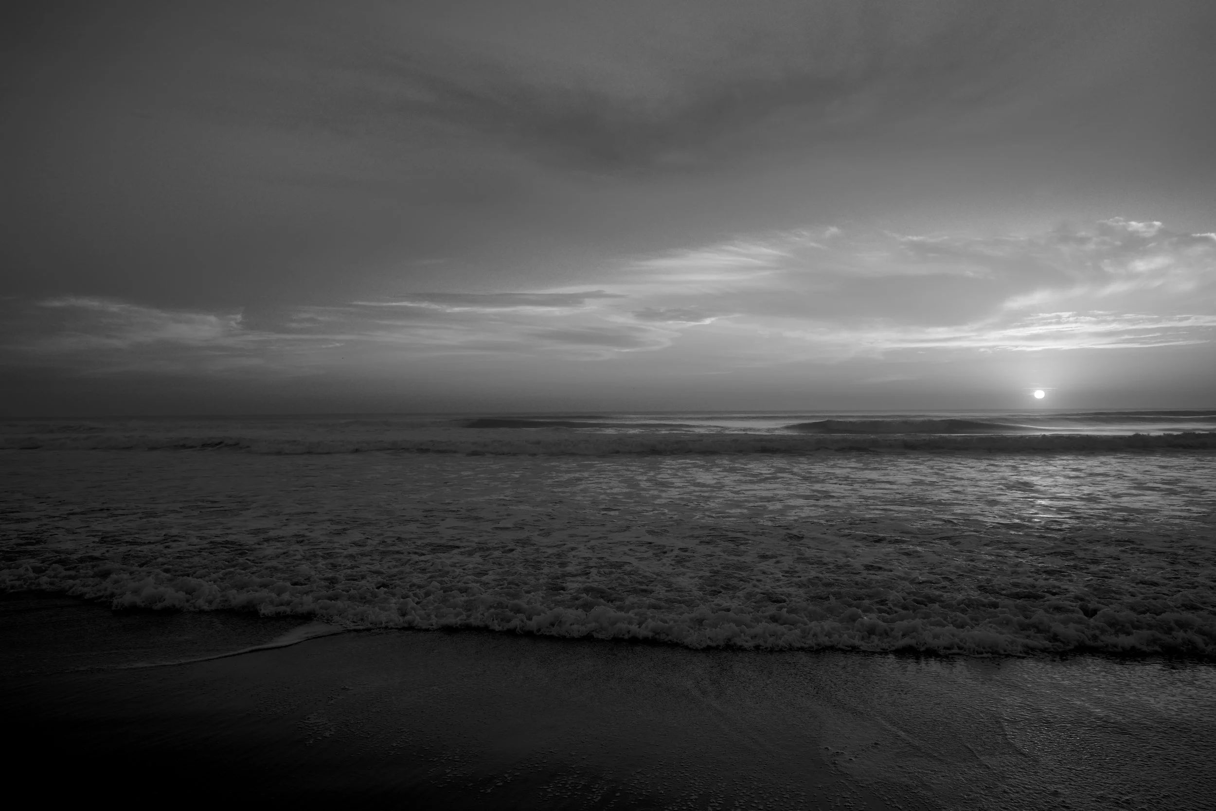 OBX Sunrise B/W