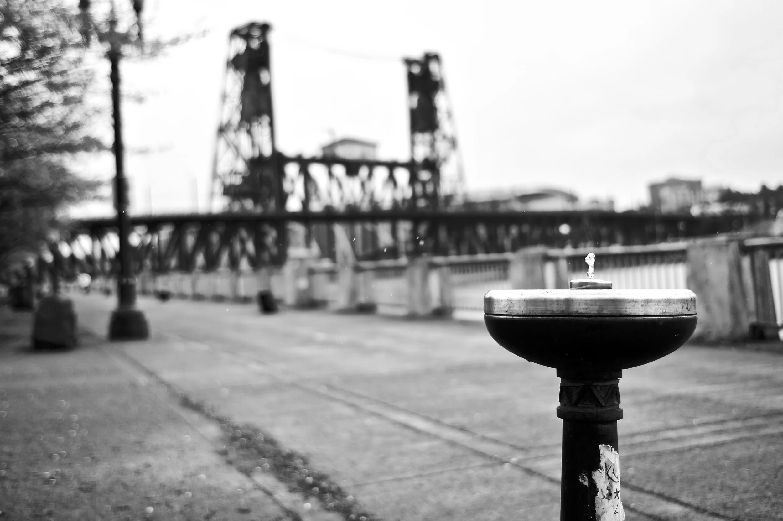 Steel Bubbler B/W