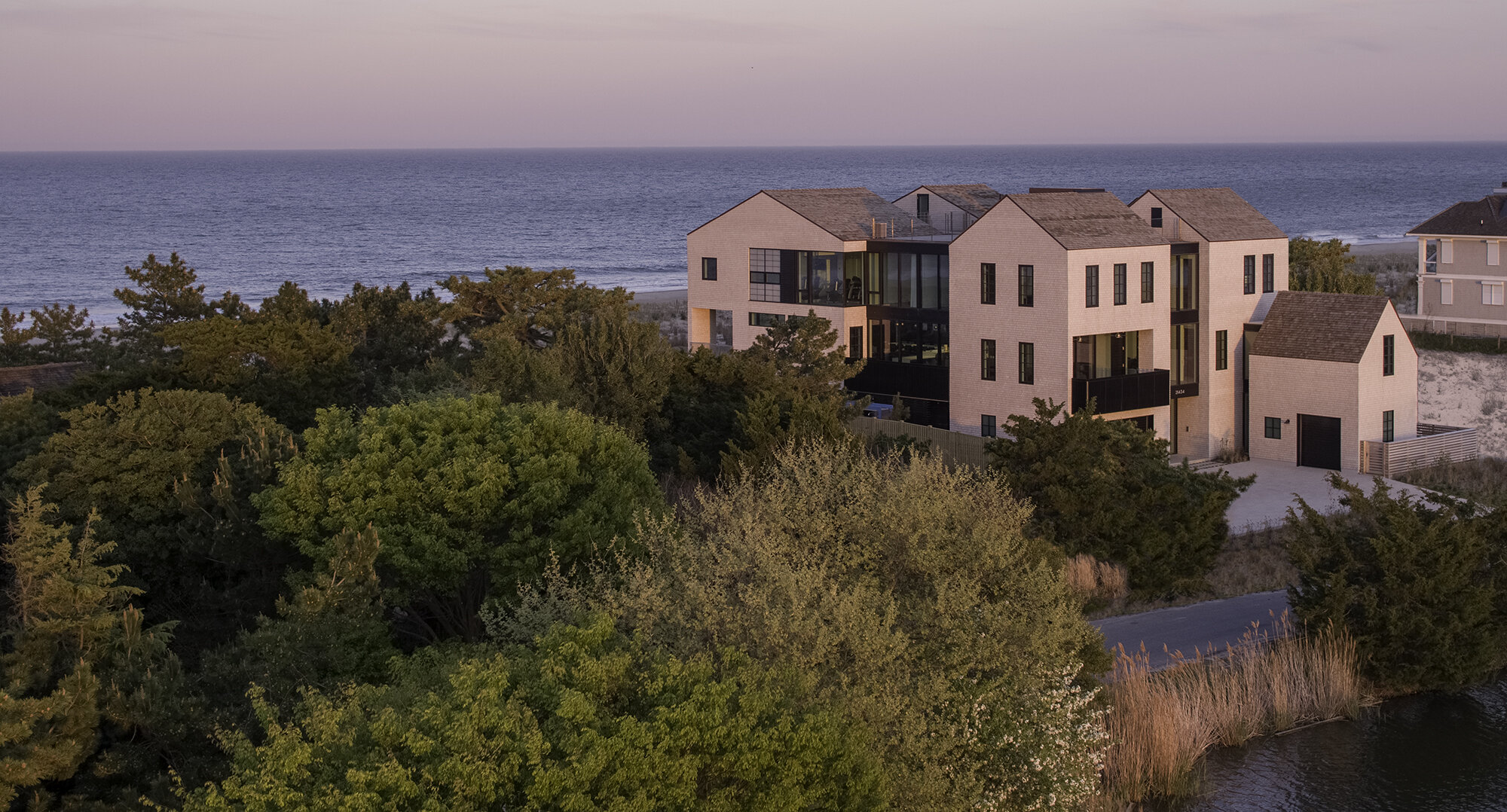   East Lake House  Robert M Gurney, FAIA Rehoboth Beach, DE 