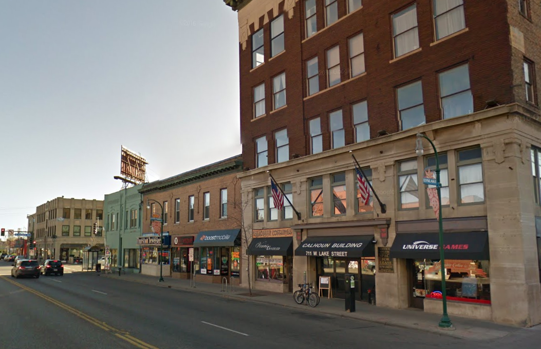 Minneapolis Eliminates Side Yard Setback Requirement in Commercial Districts