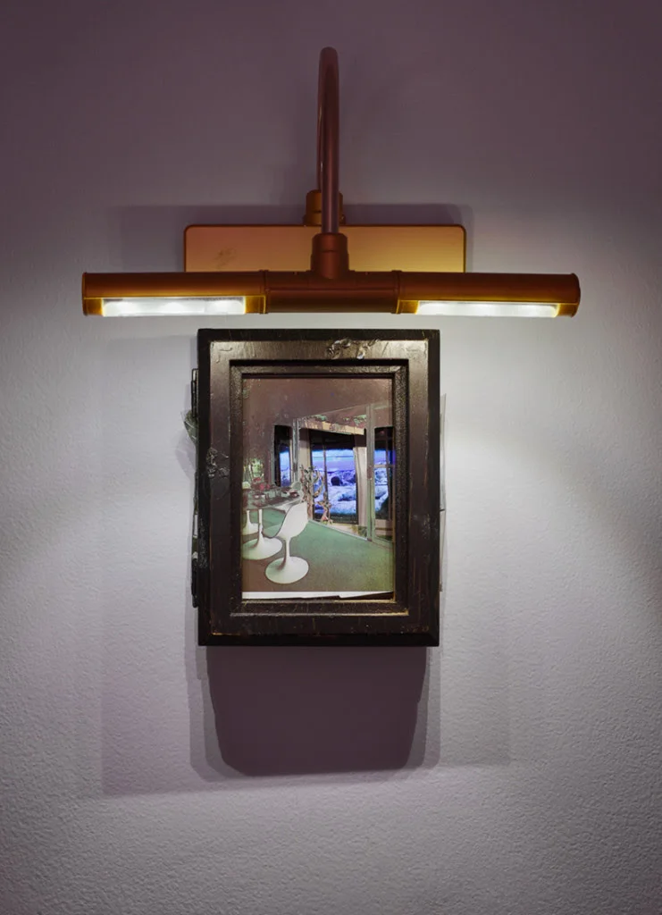 Inside it’s cozy, outside there’s a war, 2014, Video, frame, collage, light