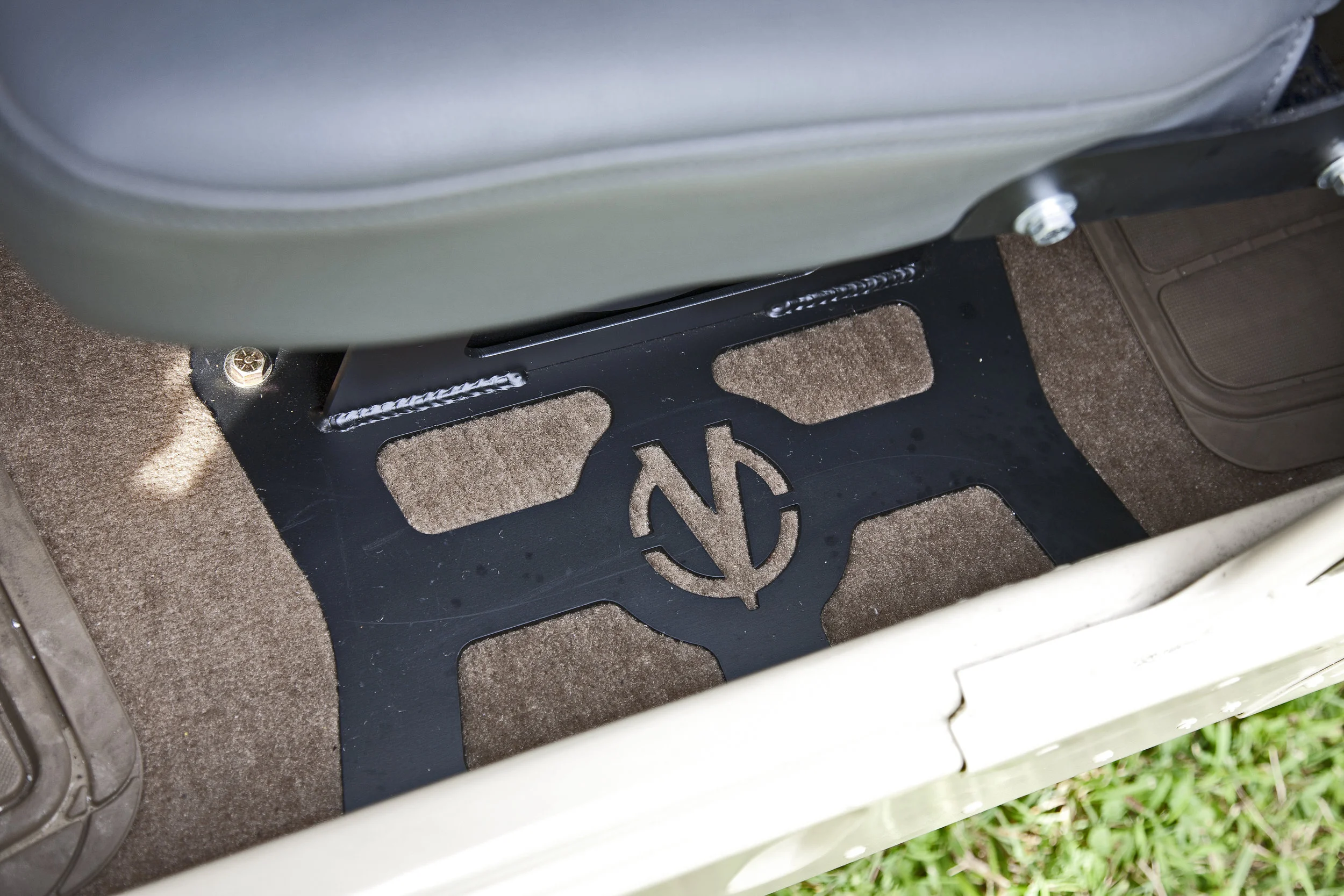 Vice Unlimited - 1992 H1 Hummer (HMMWV)