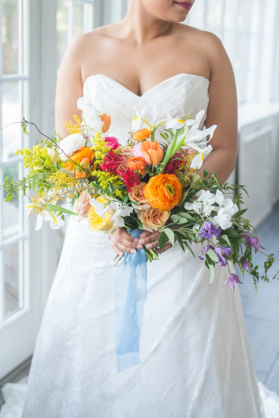 Colorful-Mid-Century-Modern-Wedding-Ideas_0007.jpg