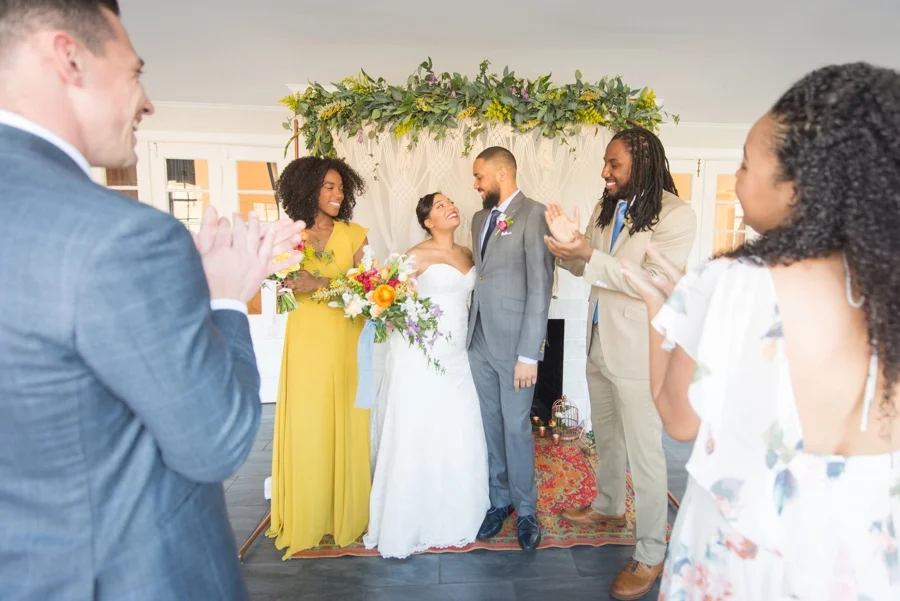 Colorful-Mid-Century-Modern-Wedding-Ideas_0024.jpg