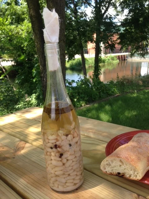 Beans in a Bottle -or- Fagioli al Fiasco