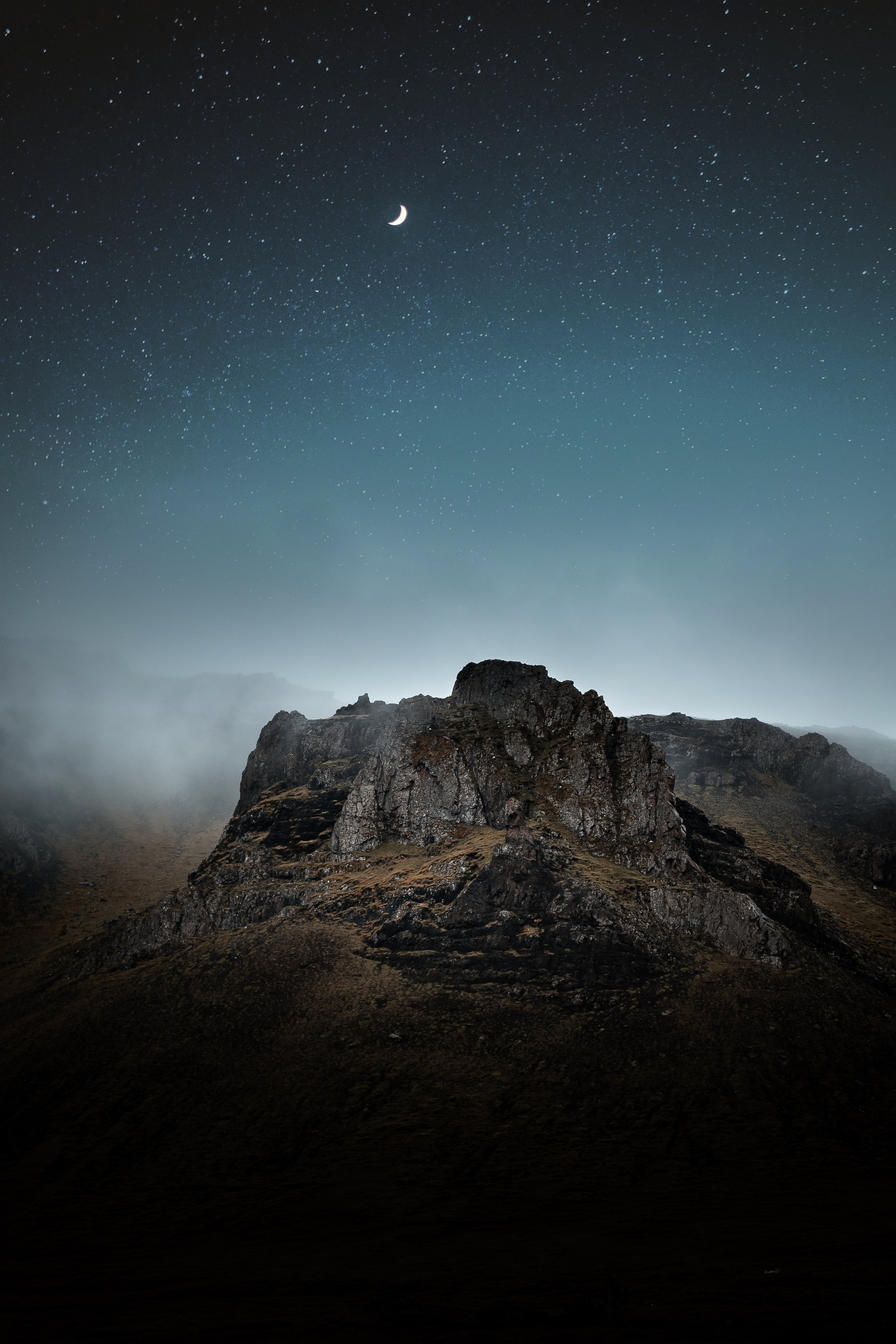 Hvalfjörður is home to some very rugged cliffs and mountaintops. 