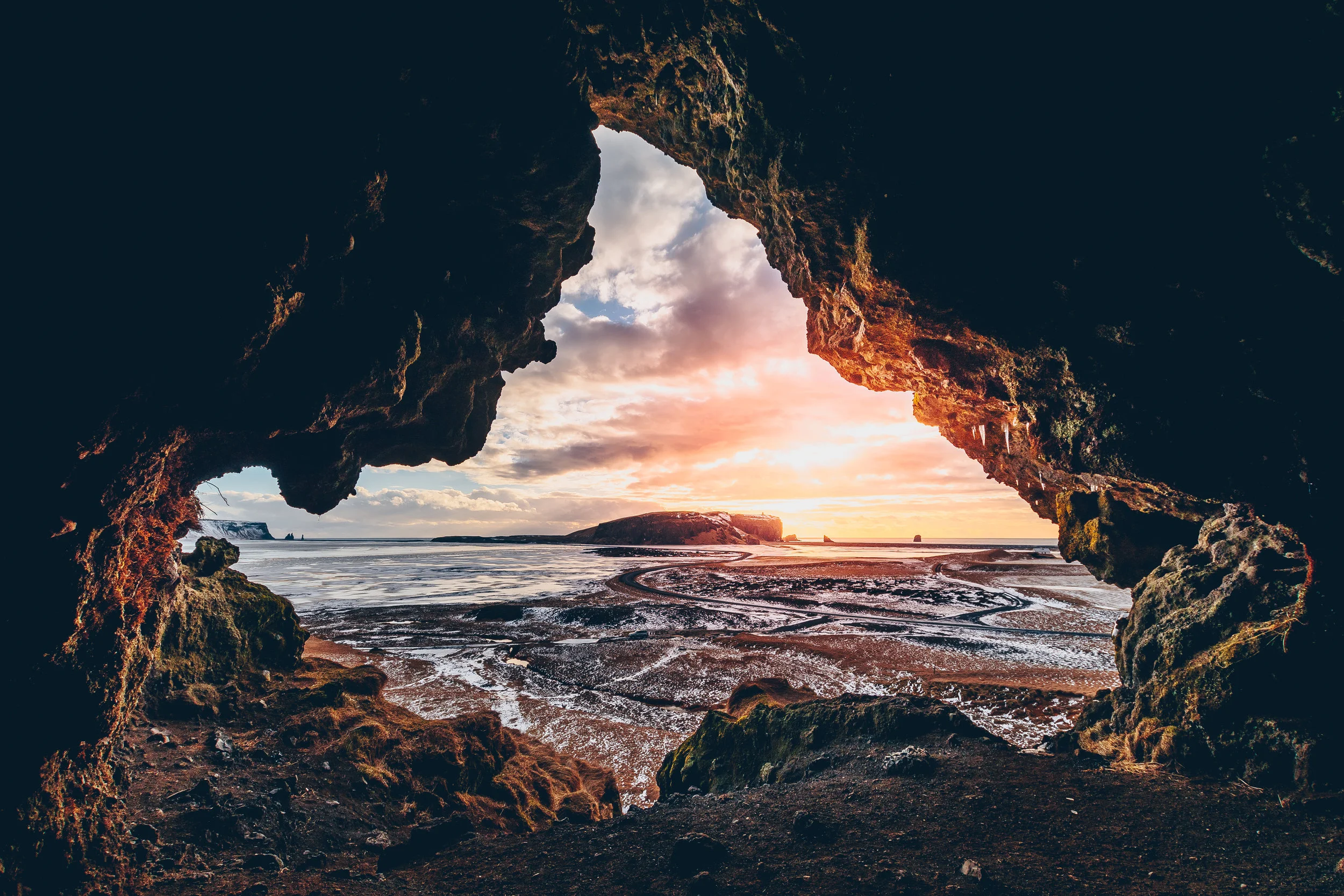 Loftsalahellir Cave