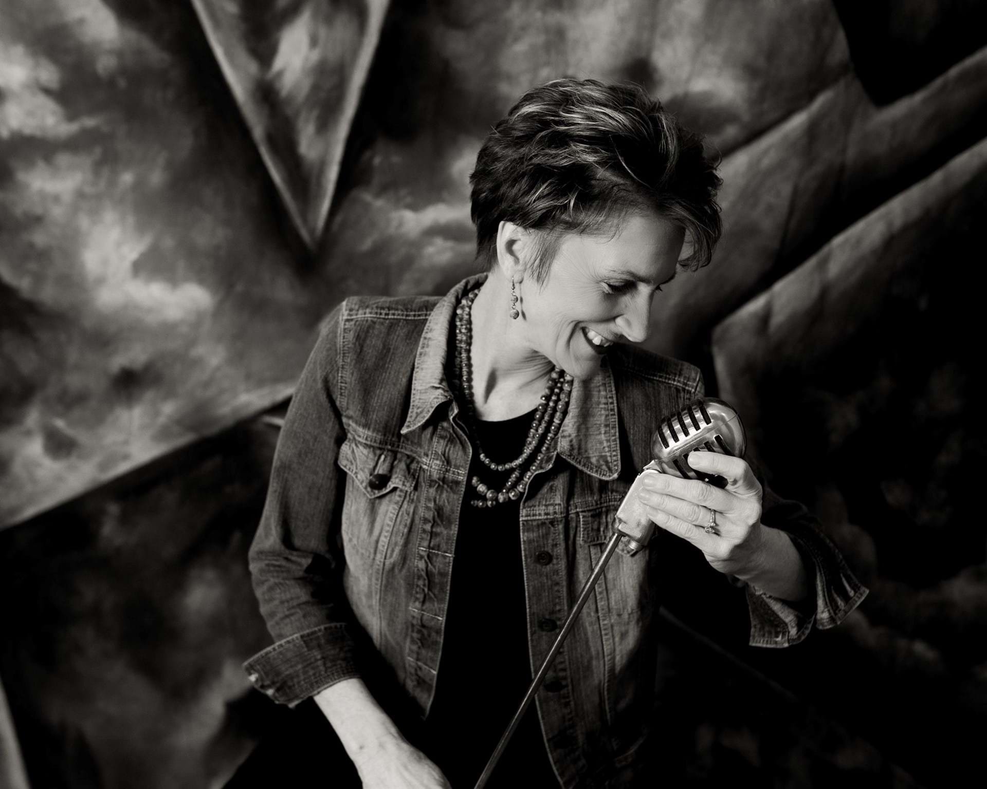 Lori Gravel & The Timber City Ramblers