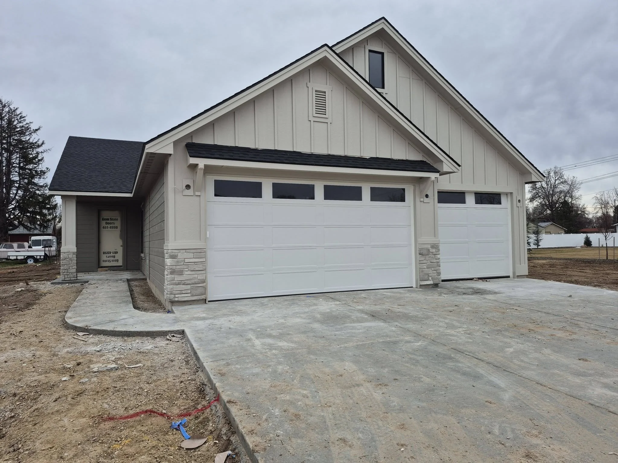 The Wesley_Ext Paint.jpg