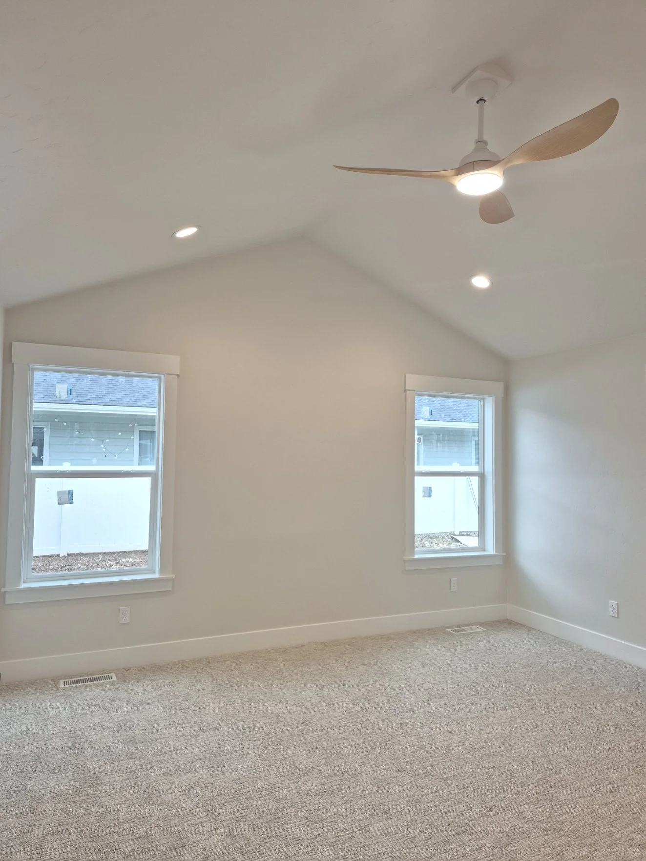 3-1 Master Bedroom.jpg