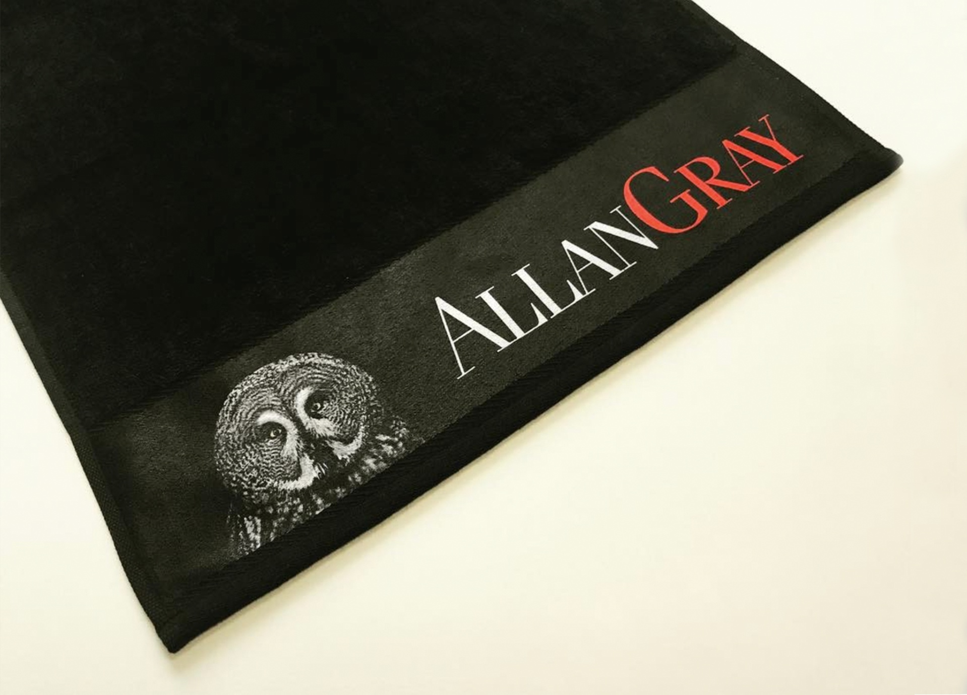 THE OWL TOWEL HAS ARRIVED
