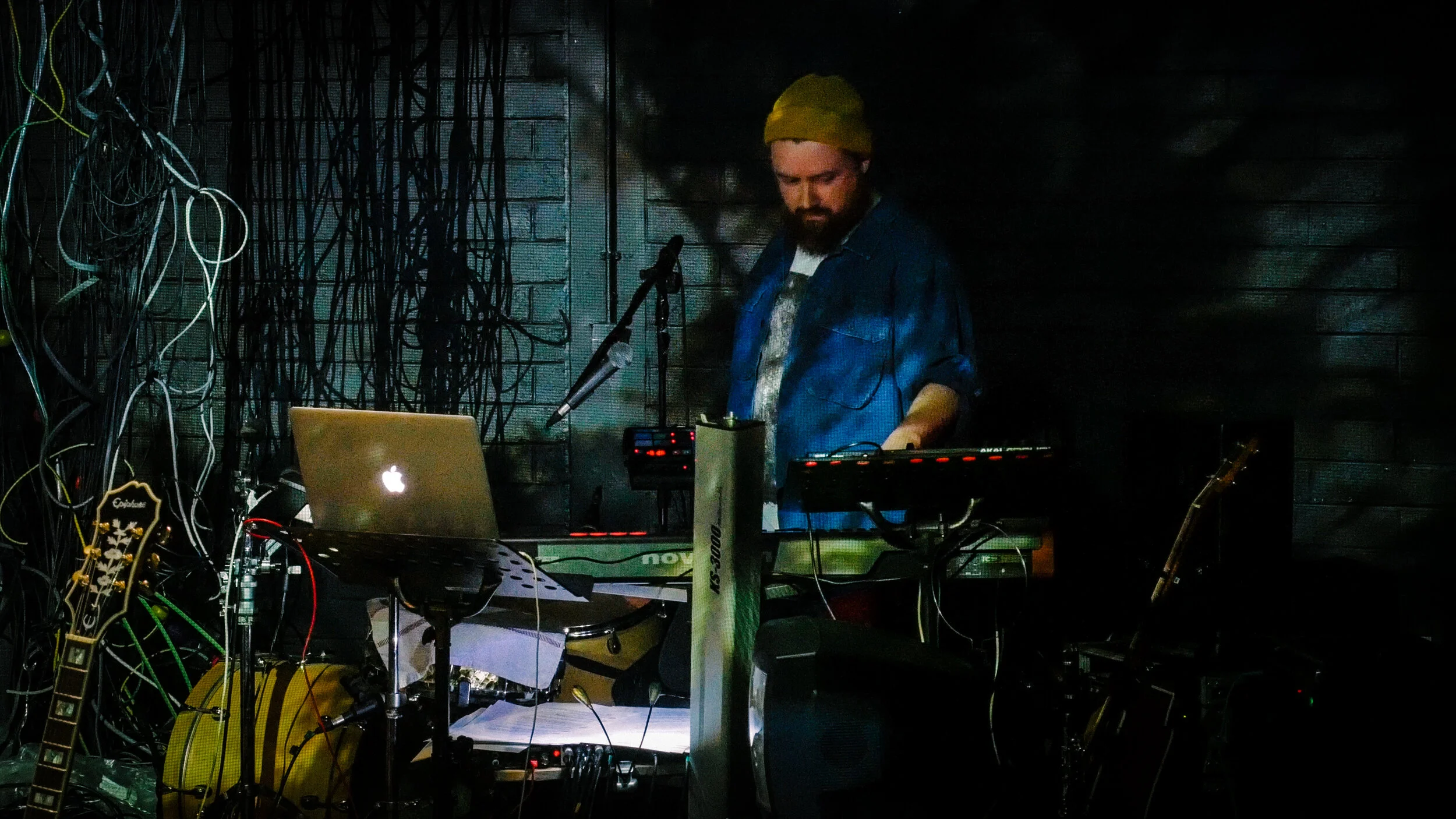 Bluffers Guide to Suburbia-47.jpg