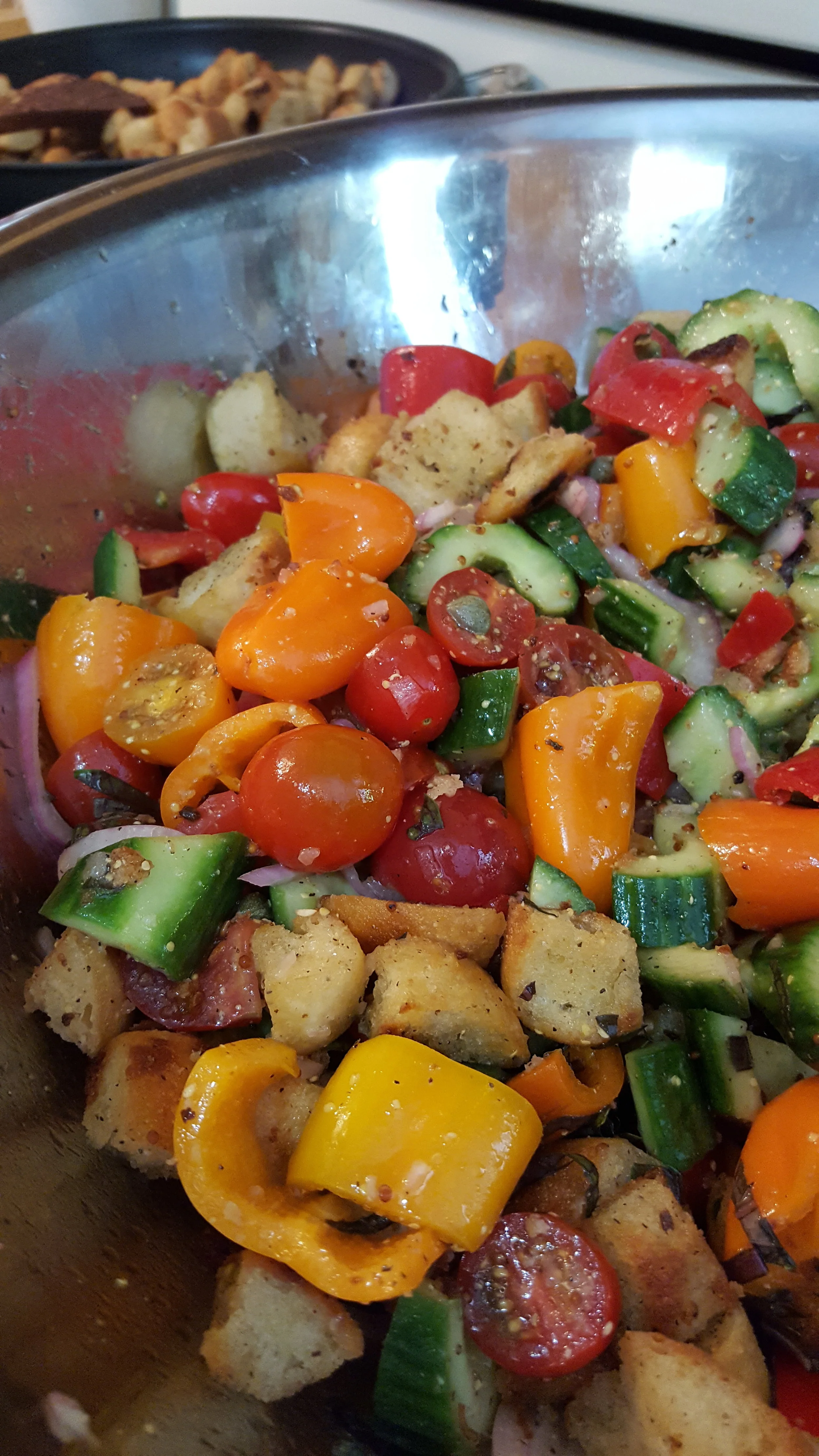 Panzanella Salad (Italian Bread Salad)