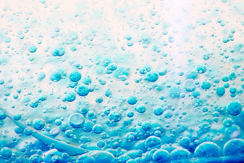 bubbles1FINALsmall.jpg