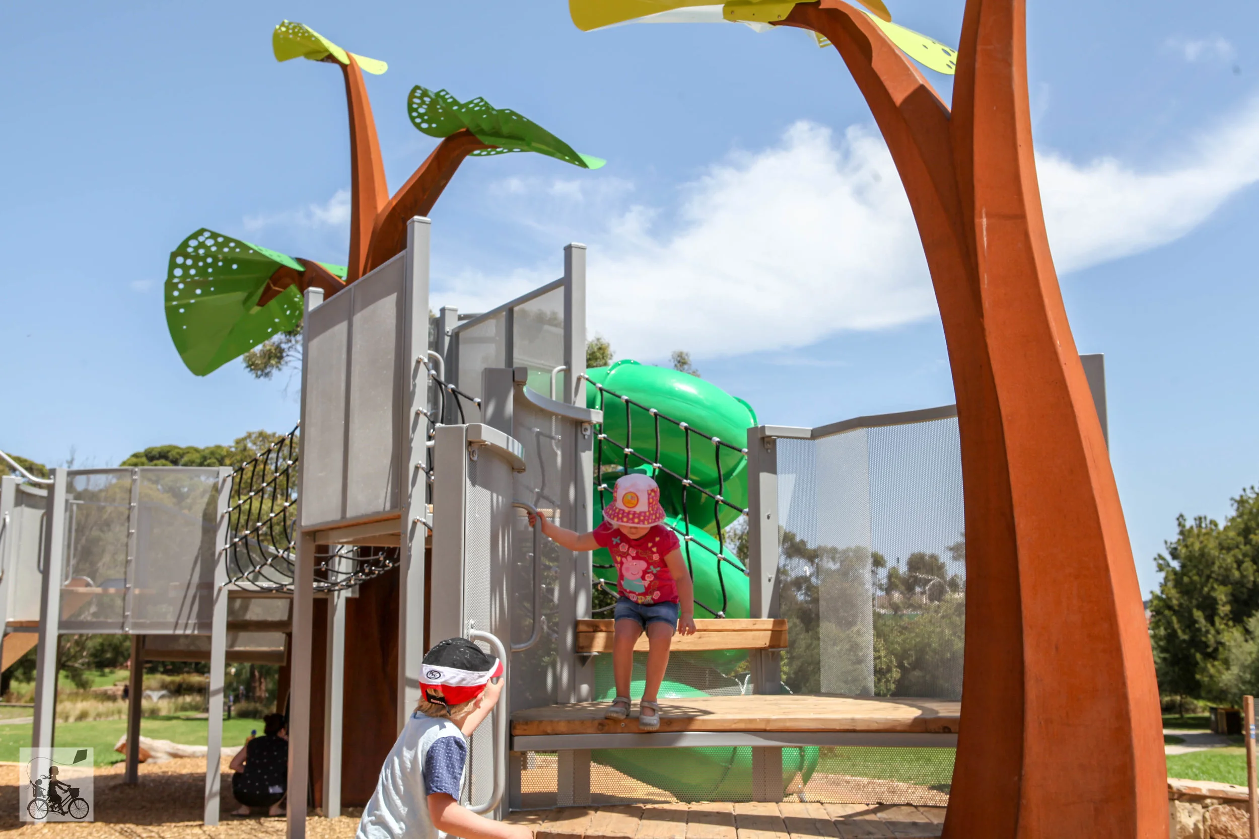 playground at George Pentland - Mamma Knows South (6 of 36).jpg