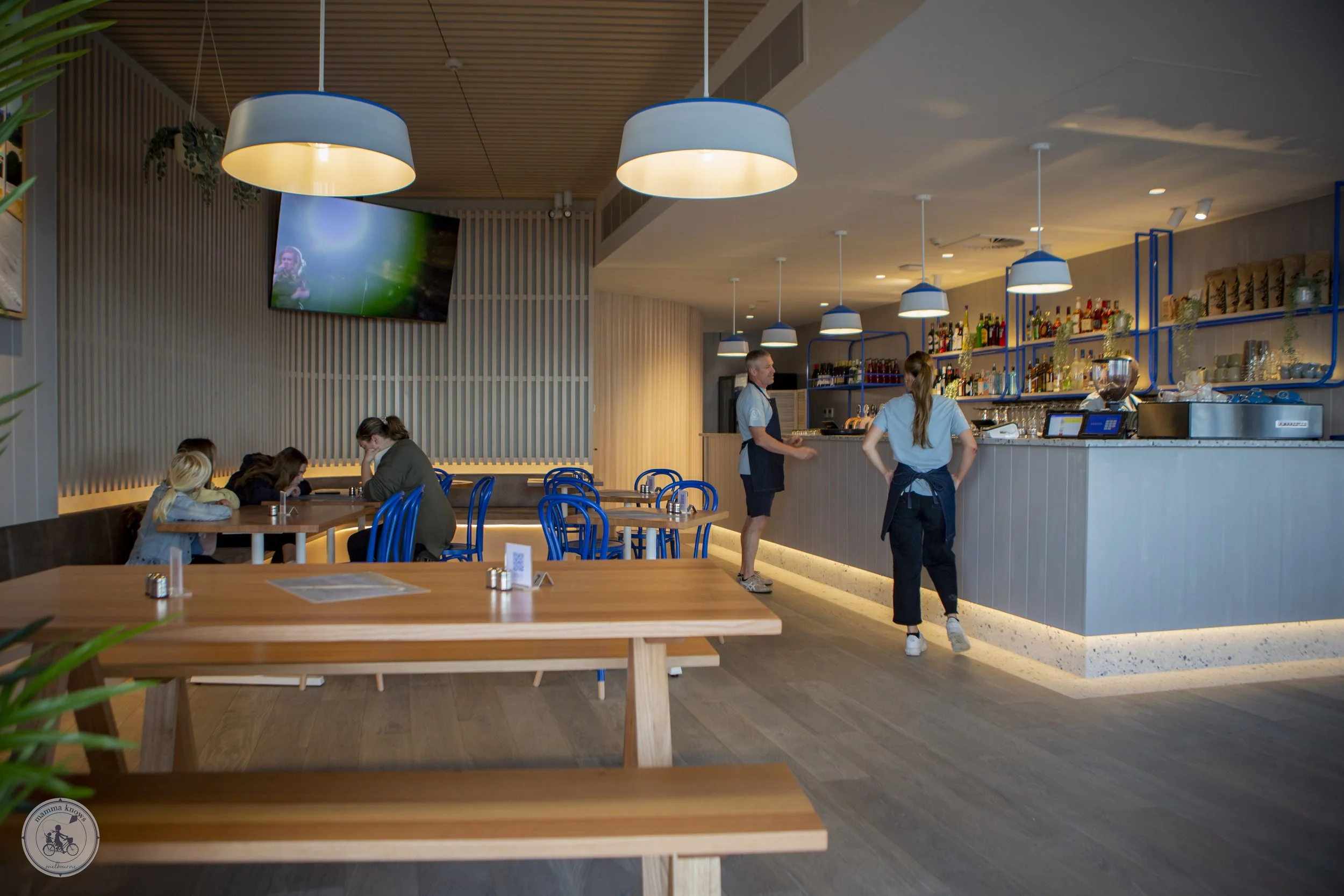 Oliver's Corner, Frankston — mamma knows south