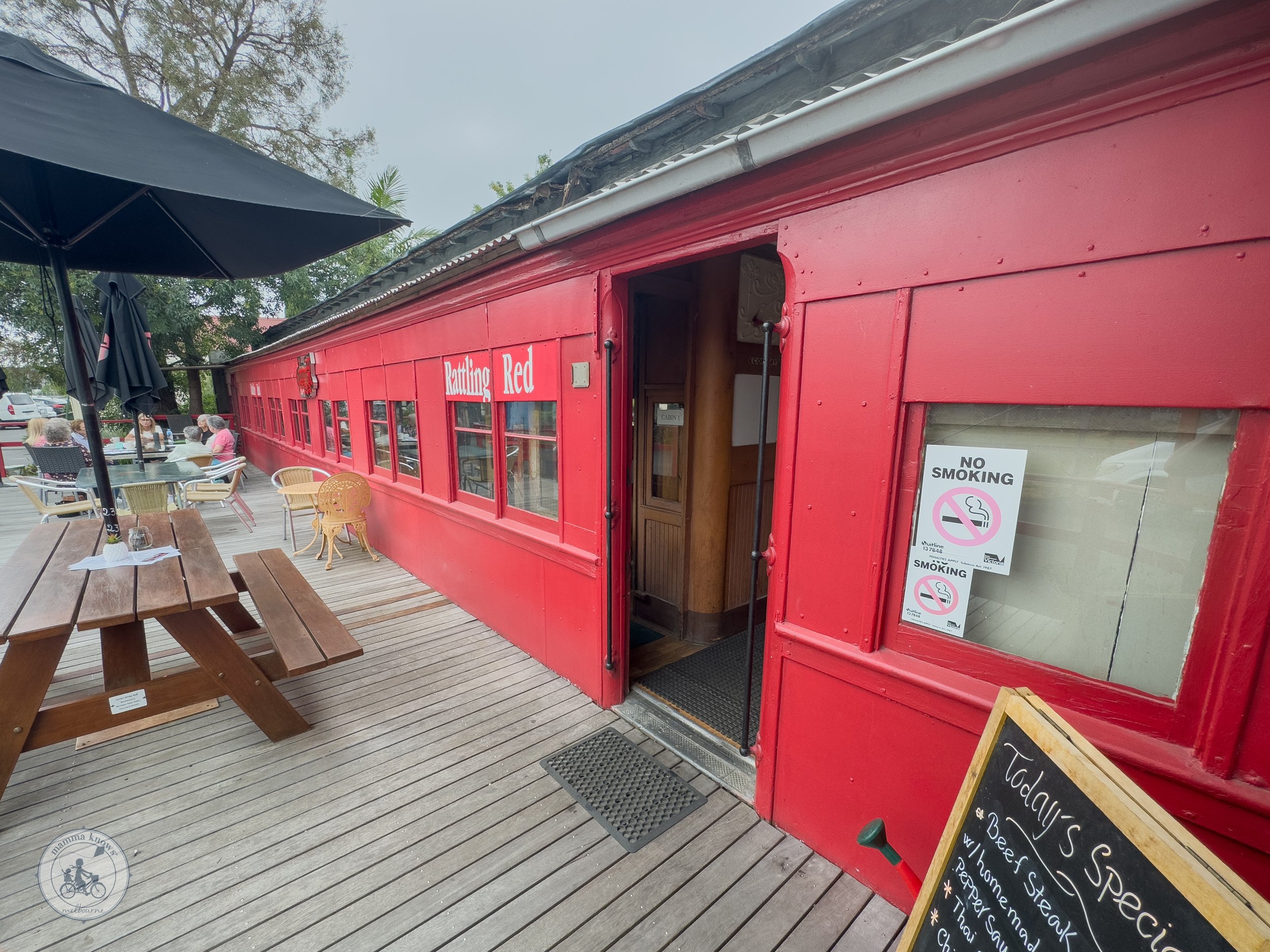 Tre Rud Cafe Rattling Red Cafe, Tyabb — mamma knows south