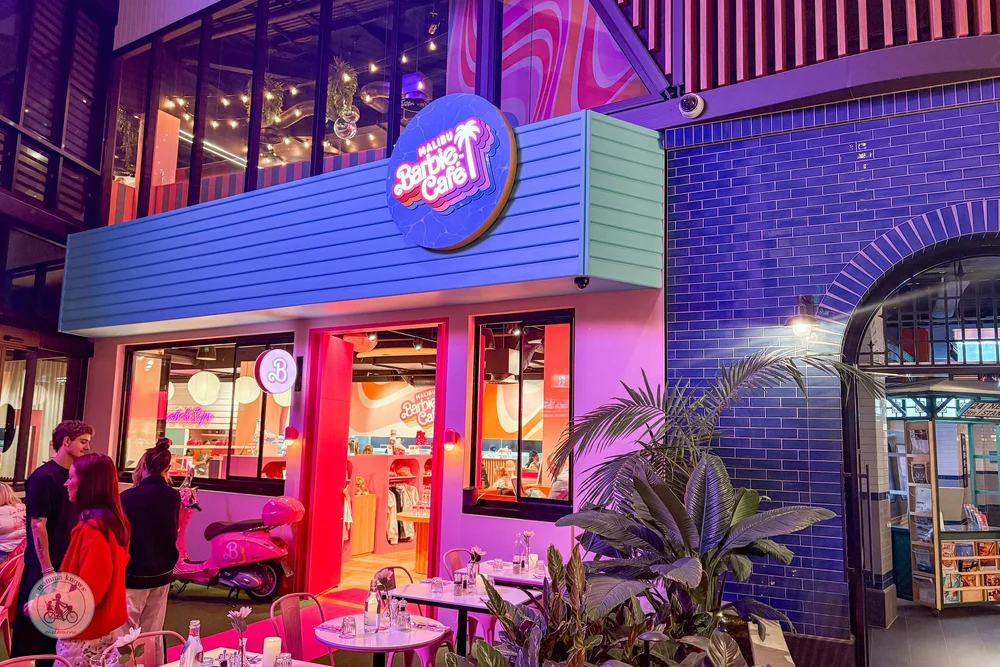 malibu barbie cafe @ chadstone shopping centre