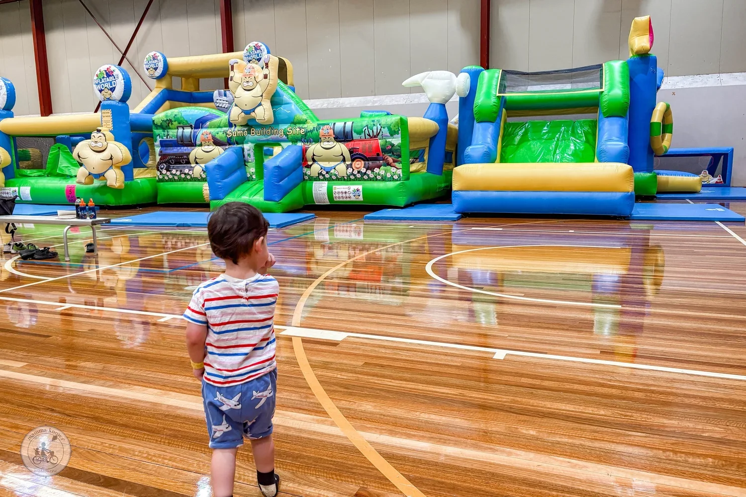 Inflatable World Spingers, Keysborough