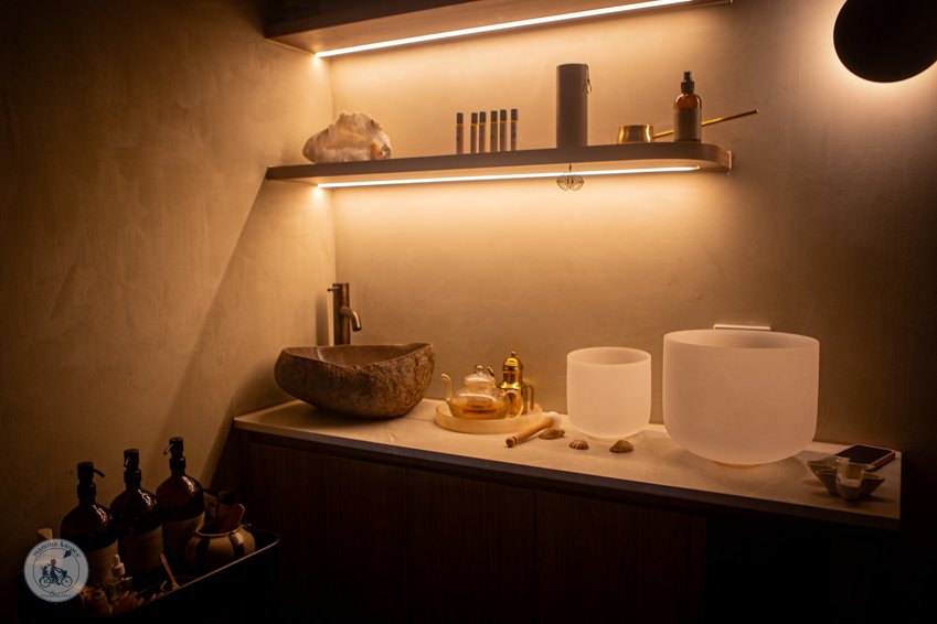 copyright mamma knows south - vihara head spa &amp; blow dry lounge, parkdale