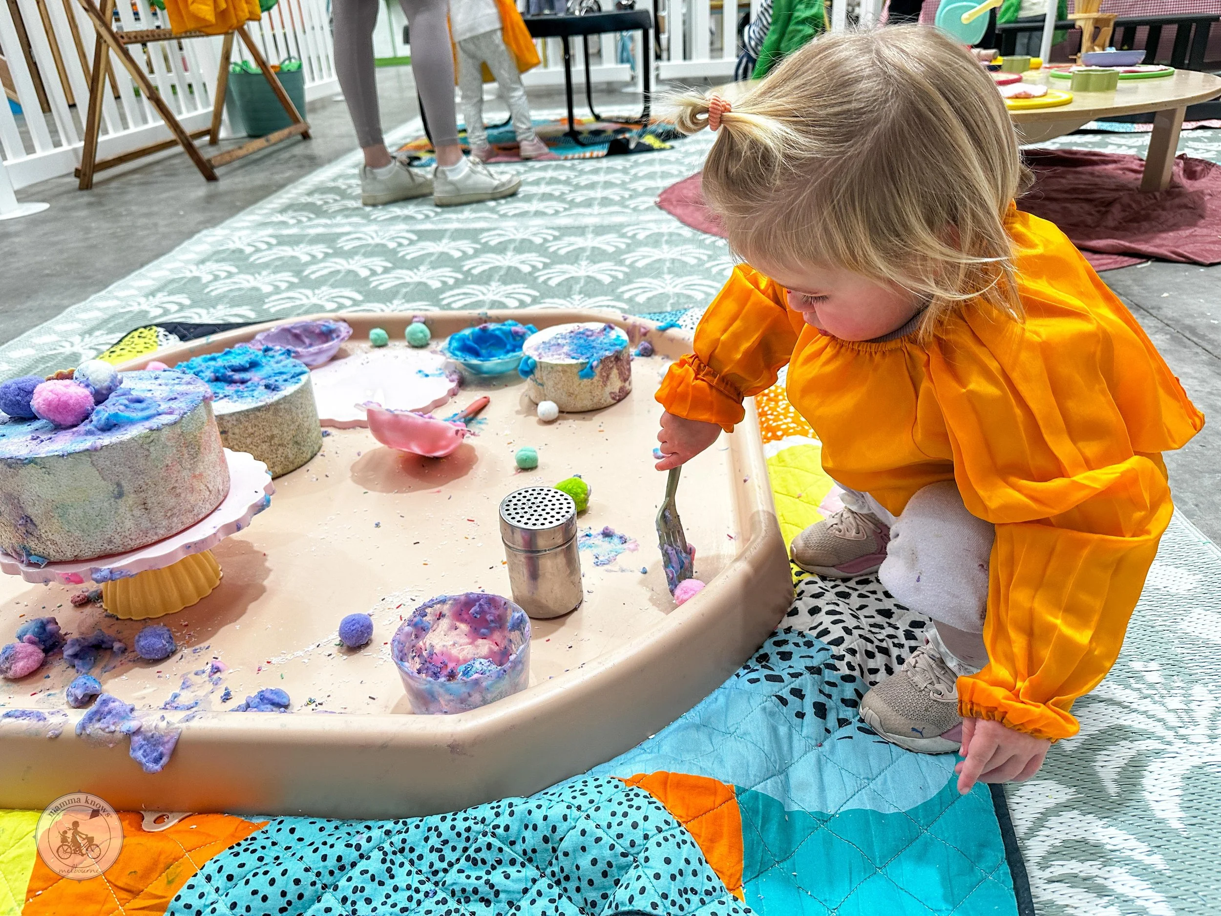 Make a mess with Poppy, Somerville - copyright mamma knows south-16.JPG