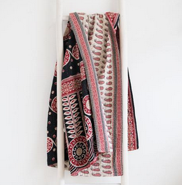 kantha quilts red.png