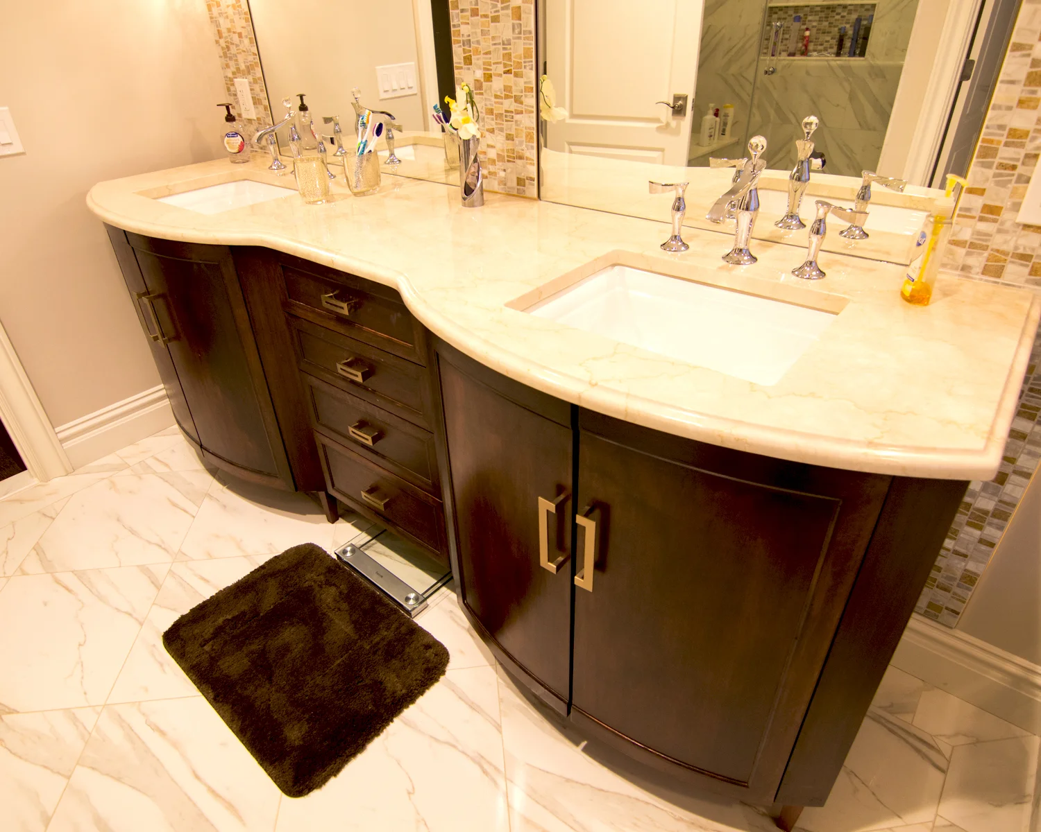 brownbathroom.jpg