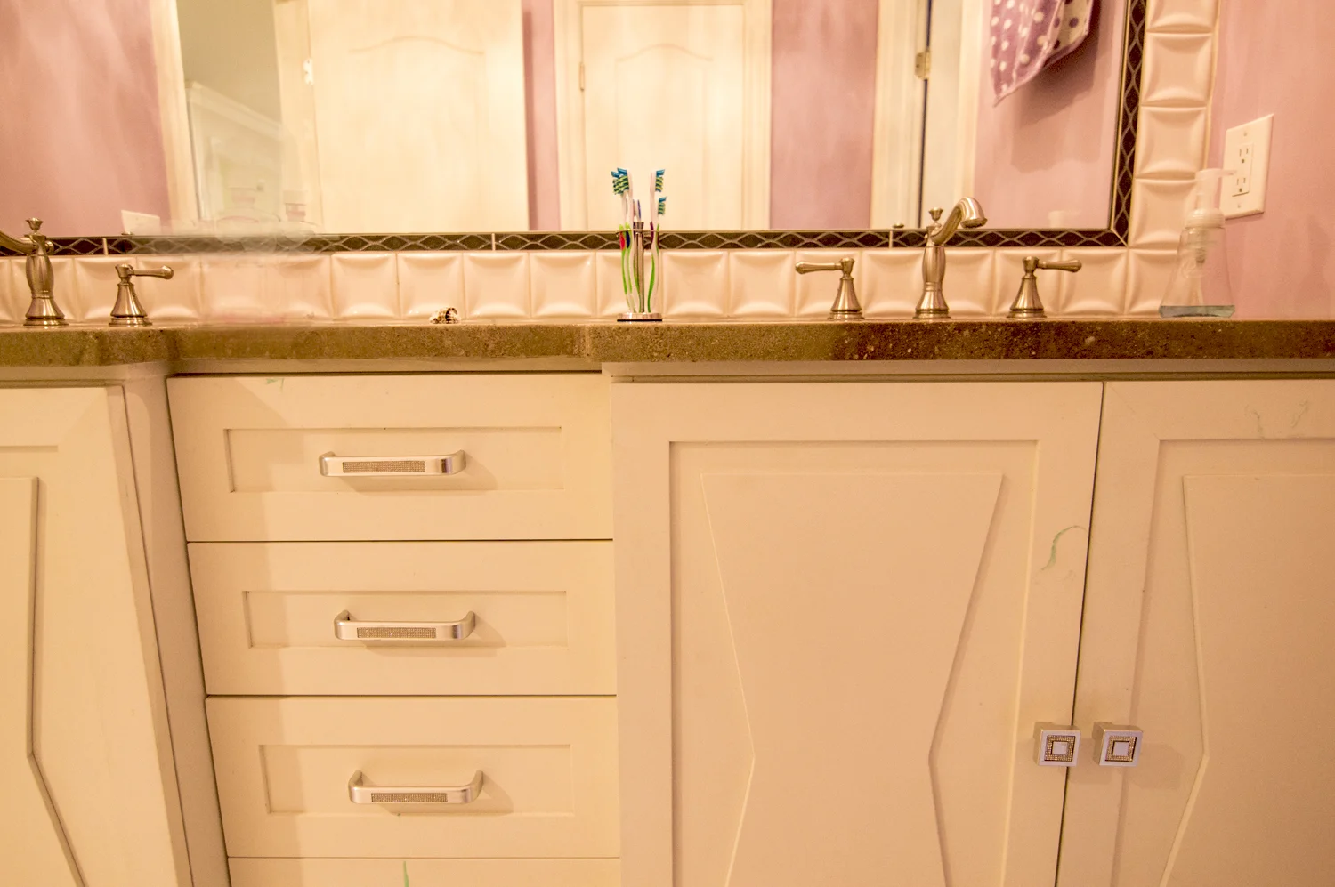 purplebathroom.jpg