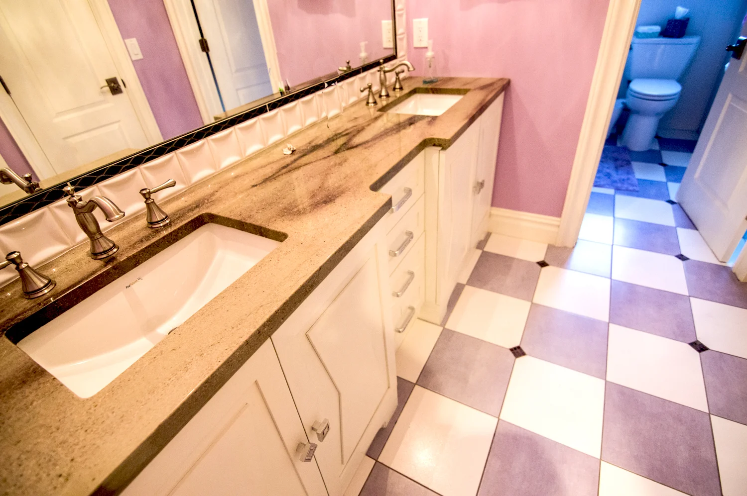 purplebathroom1.jpg