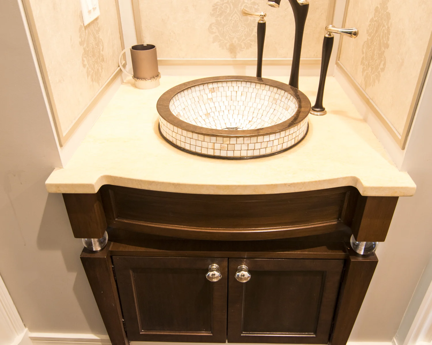washingstation3.jpg