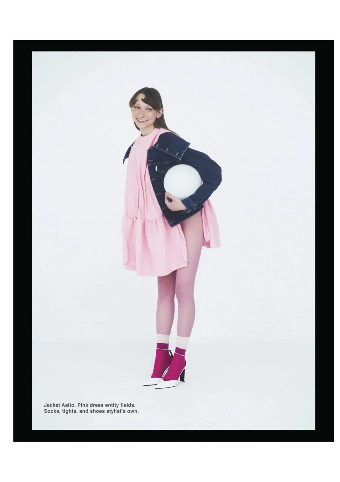 DEW%2041%20Vanity%20Issue%20Summer%202021-Nana%20Komatsu（ドラッグされました） 3.jpg