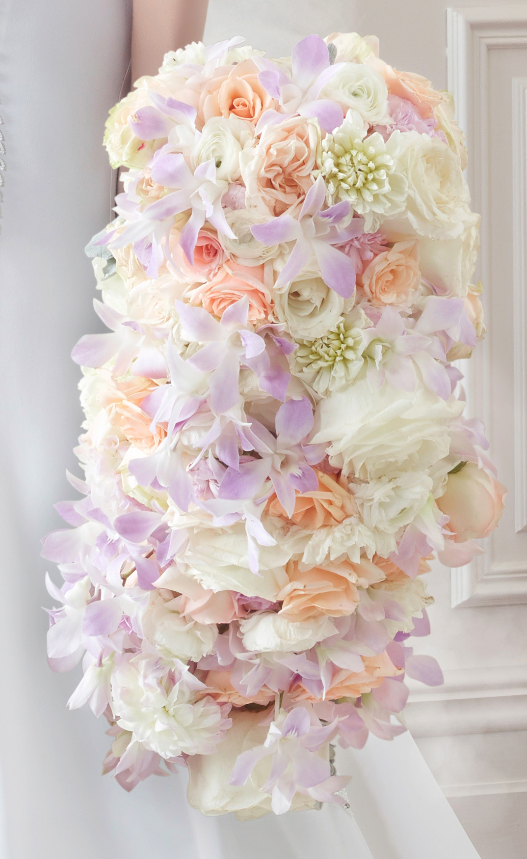 Cinderella Bride Mirror_Bouquet _Crop.jpg