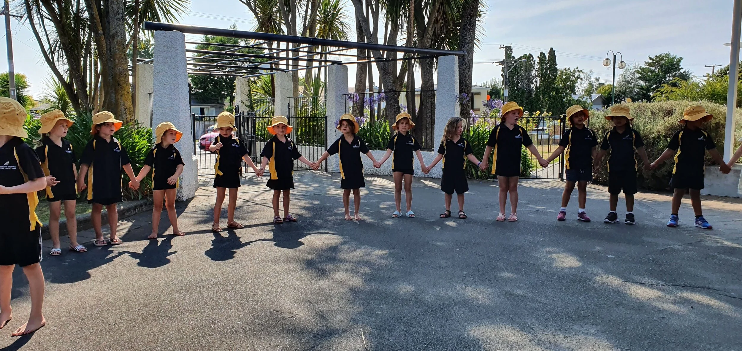 Holding hands day 1.jpg