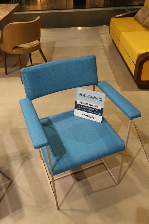 Outdoor-Furniture-Design-Frame-Armchair-by-Cebu-Filveneer.JPG