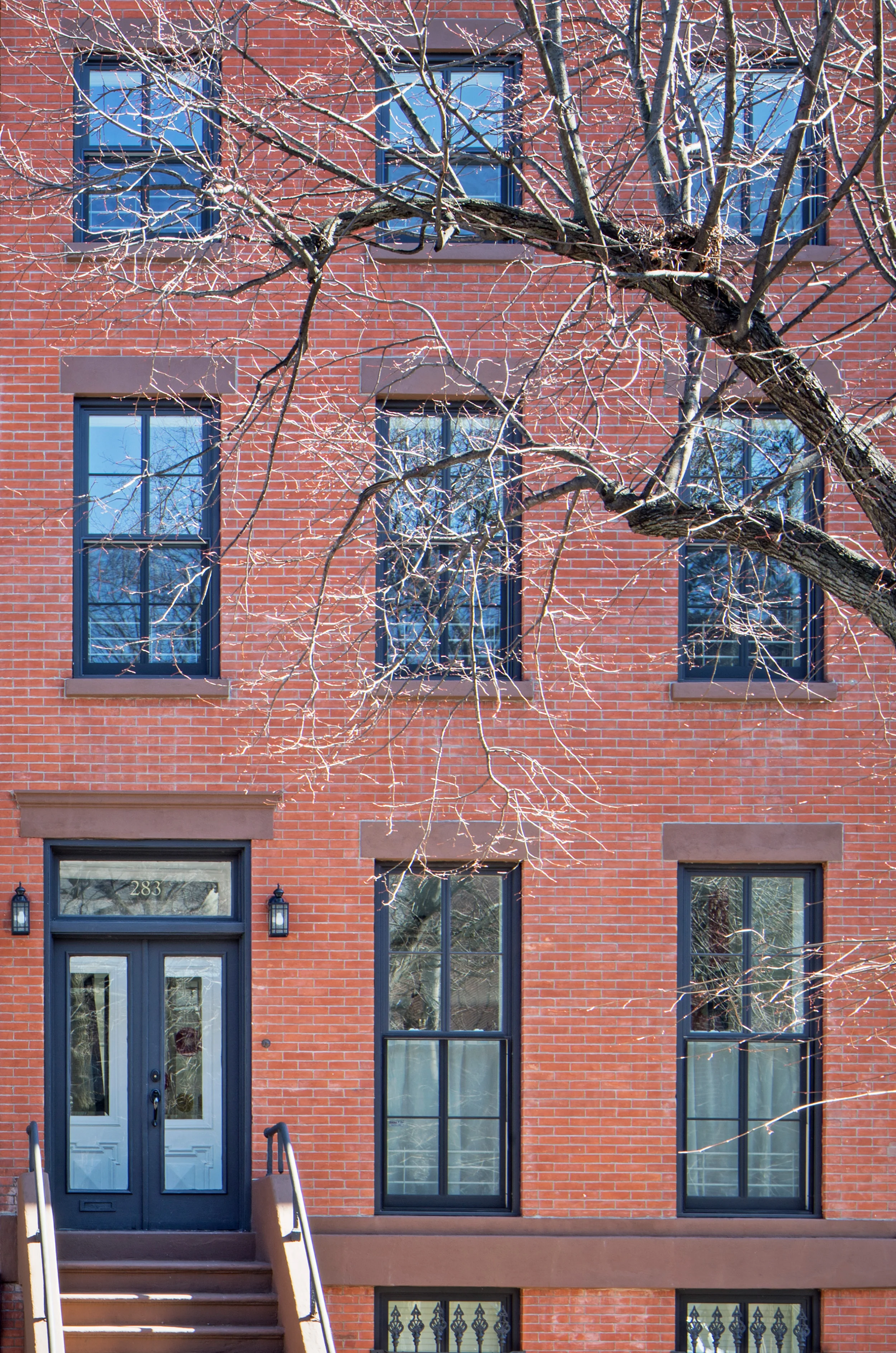 cmbld_0101.jpg