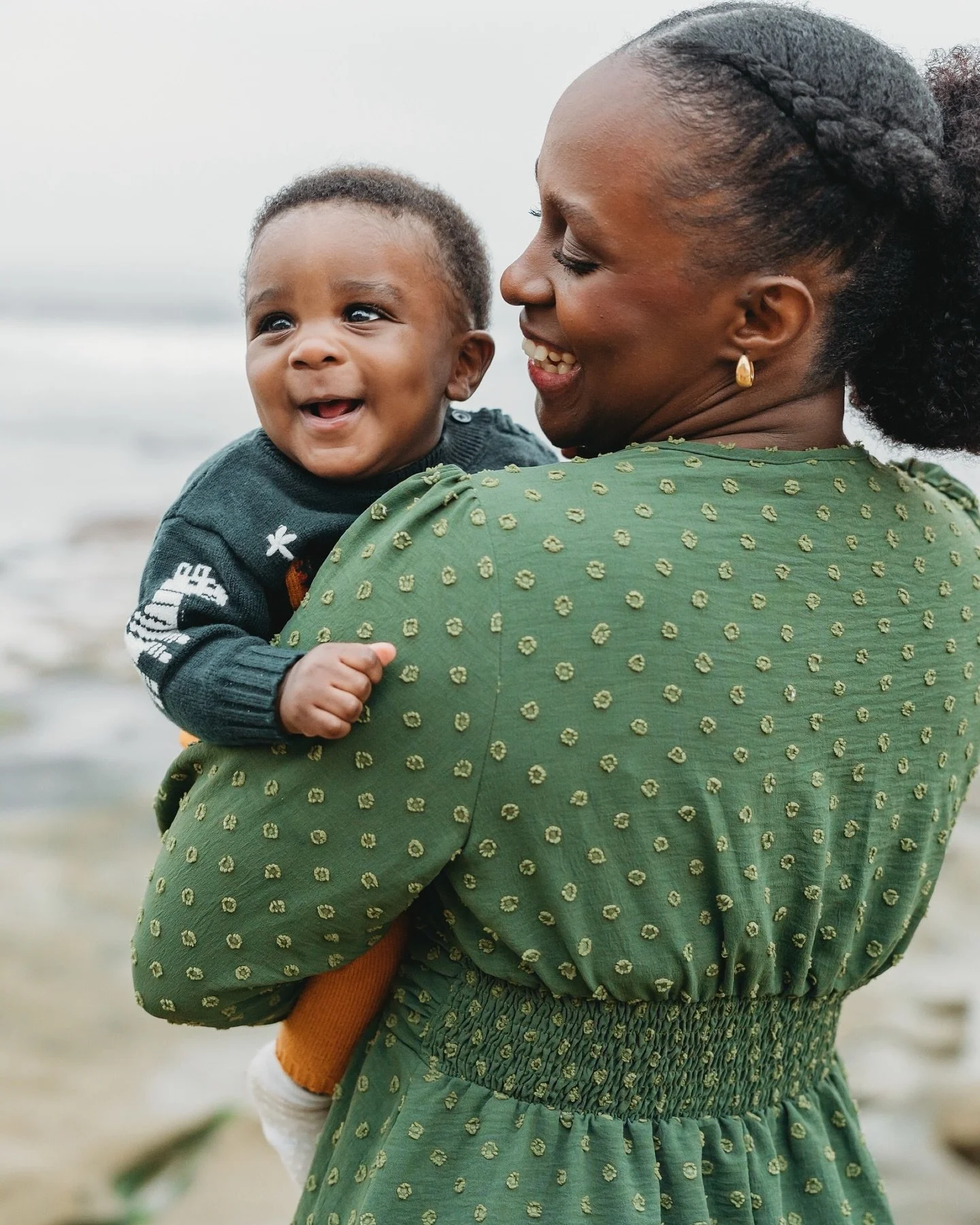 From engagement photos&hellip; to your wedding day&hellip; to maternity&hellip; to two beautiful little humans later - what an honor it&rsquo;s been to document every chapter.
Thank you for trusting me with your most special moments, year after year.