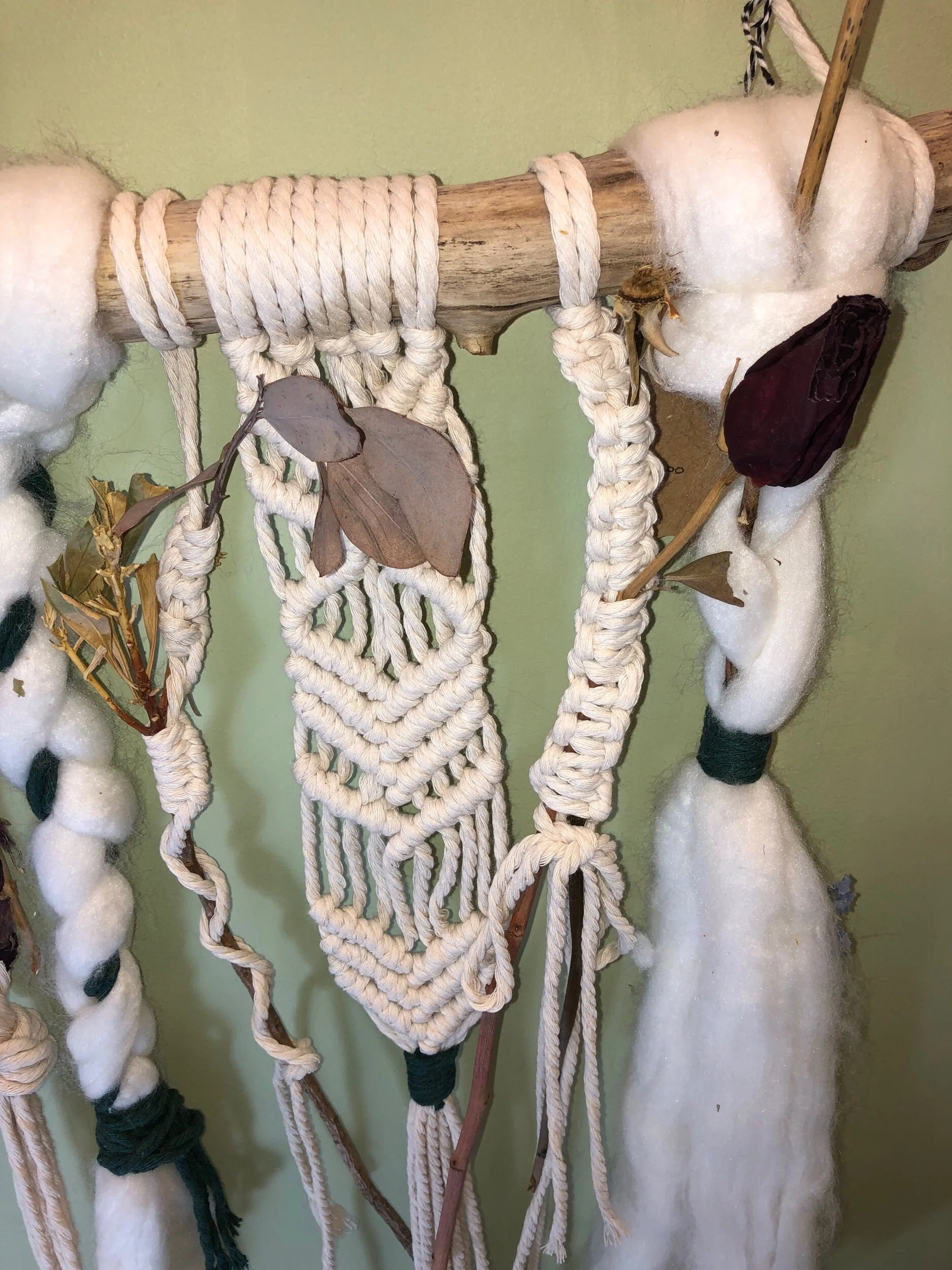 CB3BE8C4-C2F2-4AEB-BA27-8AEF72866071