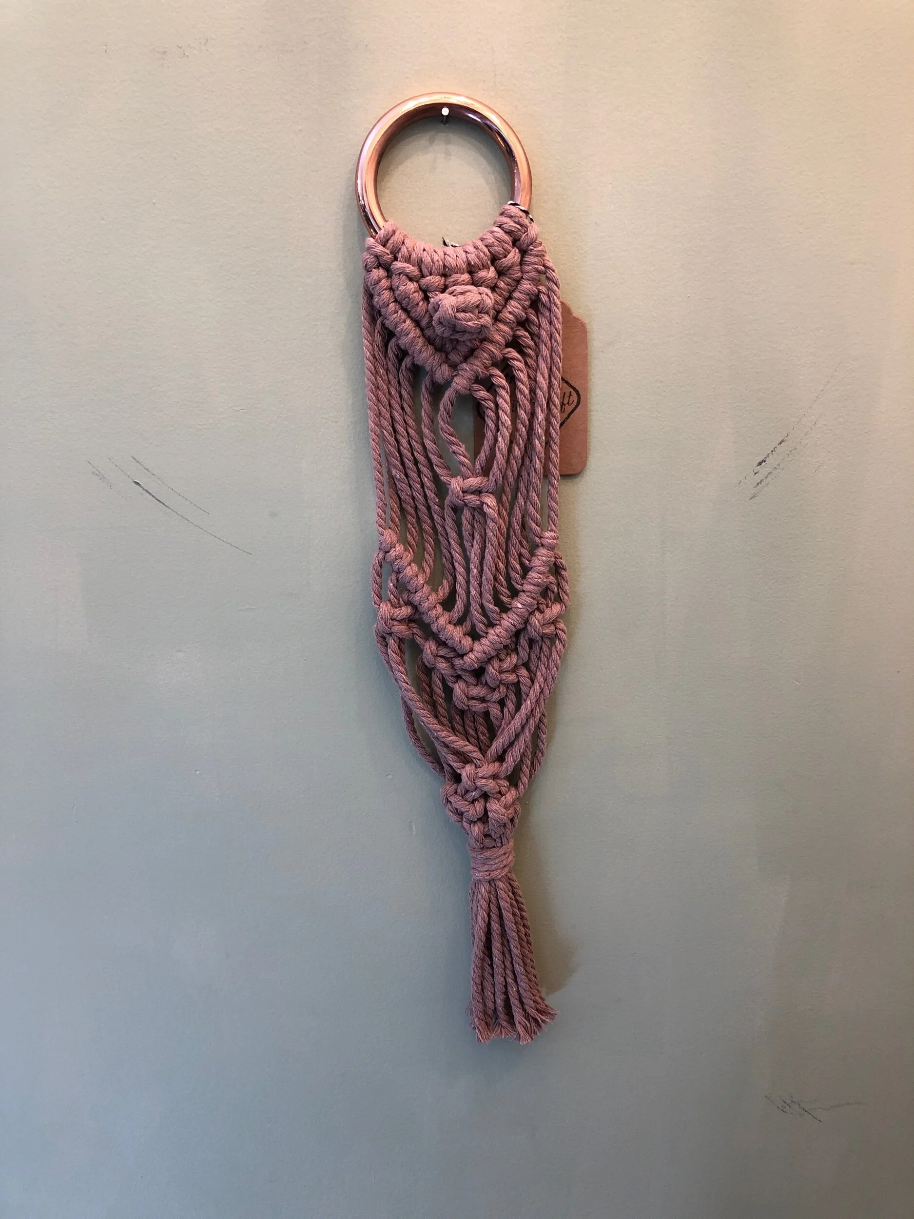 8154B624-E37C-4A9F-B269-C69226F52FB2