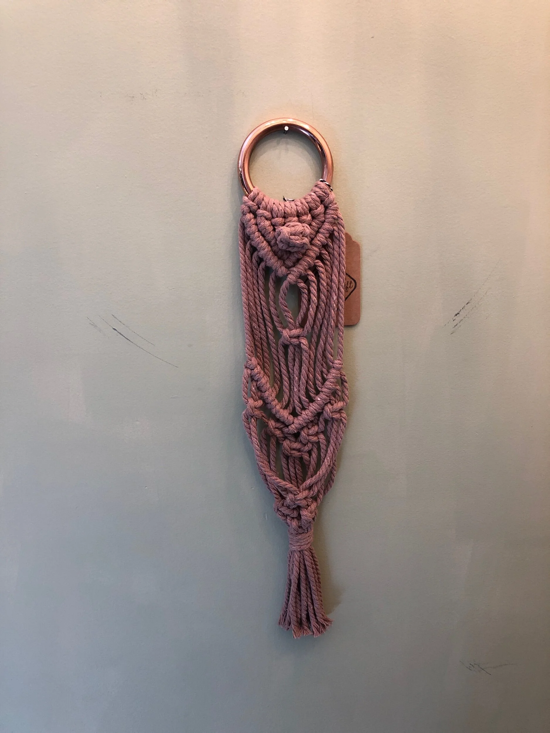 1DB52CD2-08C1-40CB-B73C-C73AF510CB46